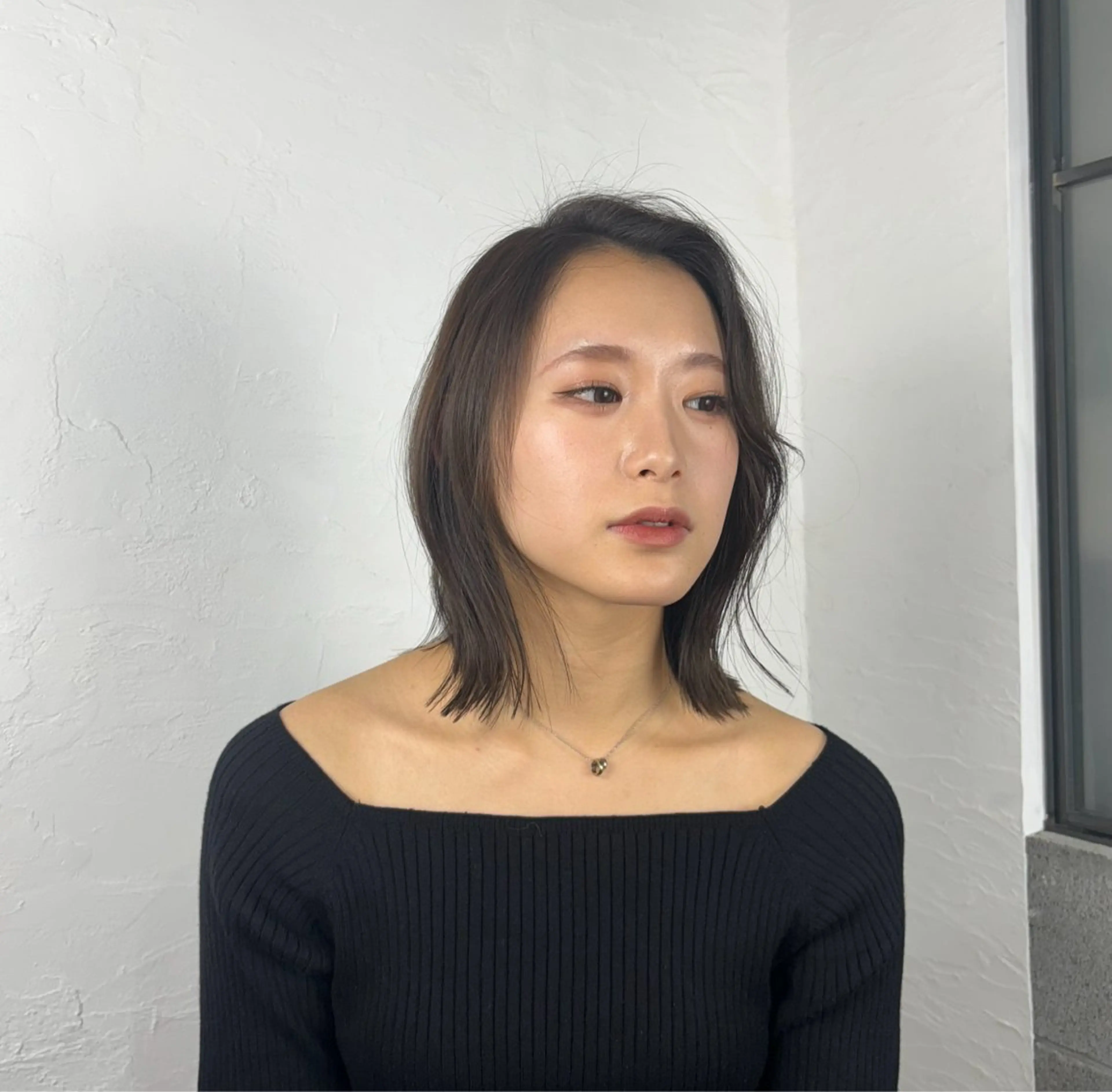 ショート カラー 瀧 穂乃香のヘアスタイル