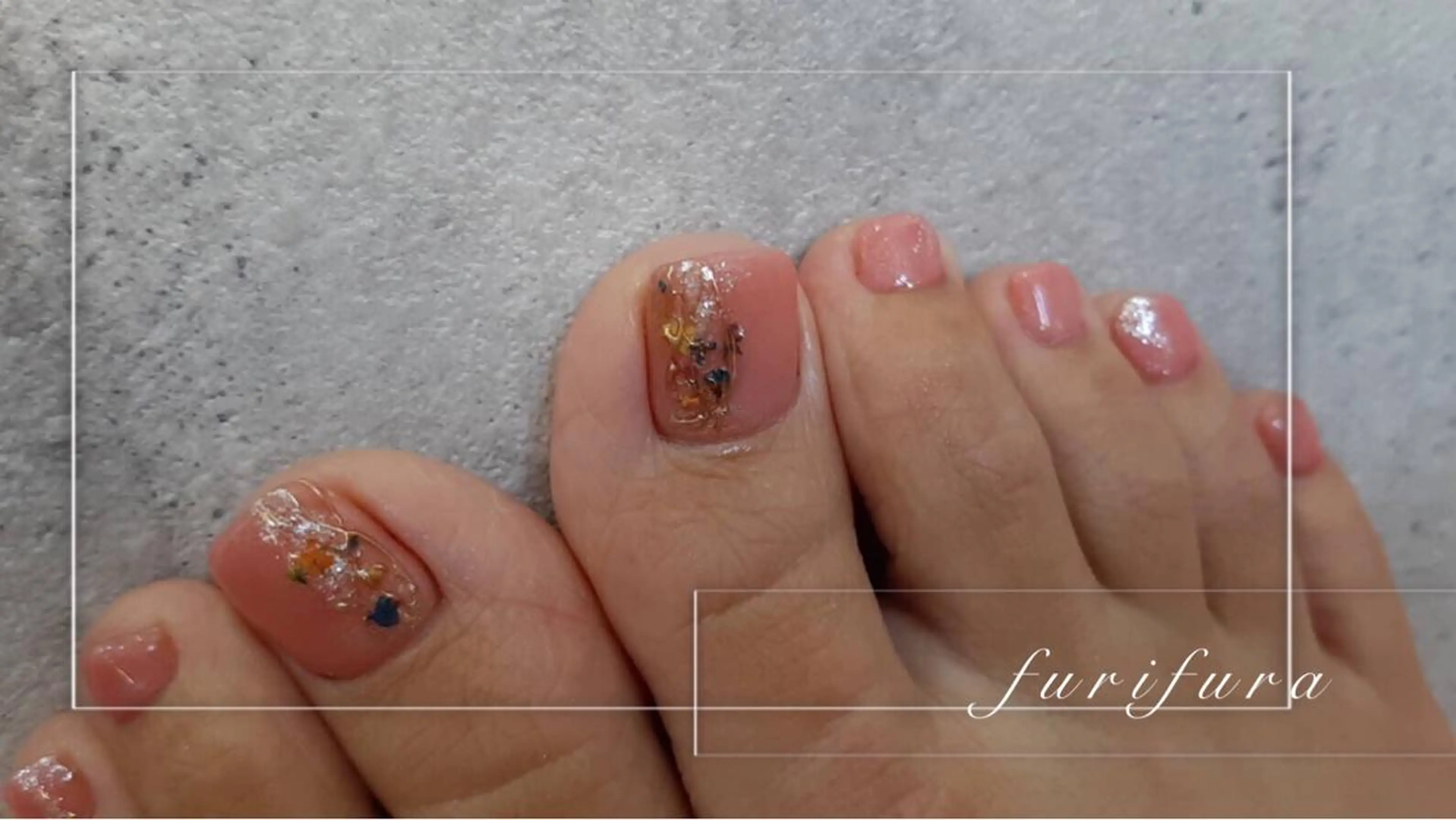 ネイル ハンドネイル ｆｕｒｉｆｕｒａ所属・f u r i f u r aのマツエク・マツパデザイン