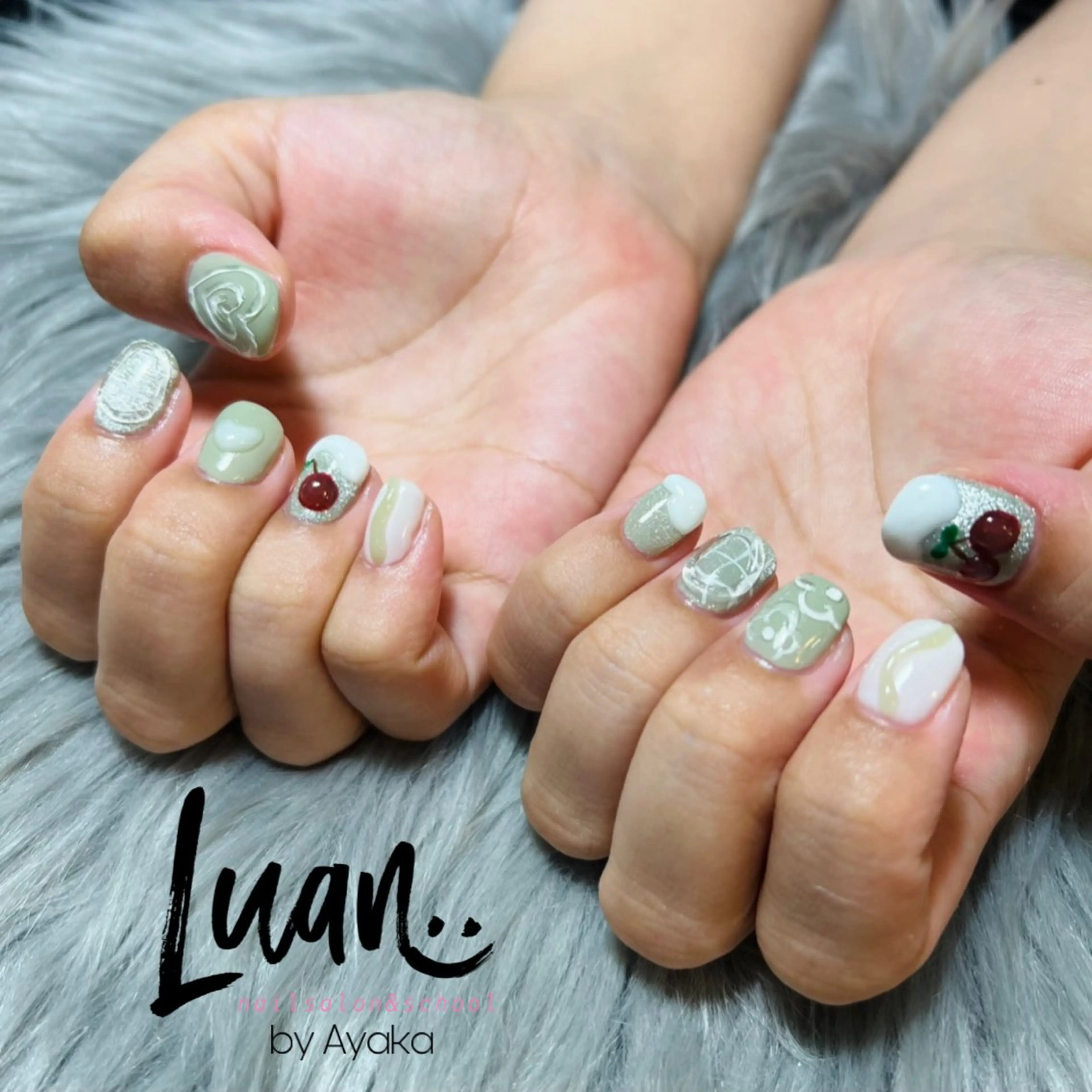 ネイル Goto Ayakaのネイルデザイン