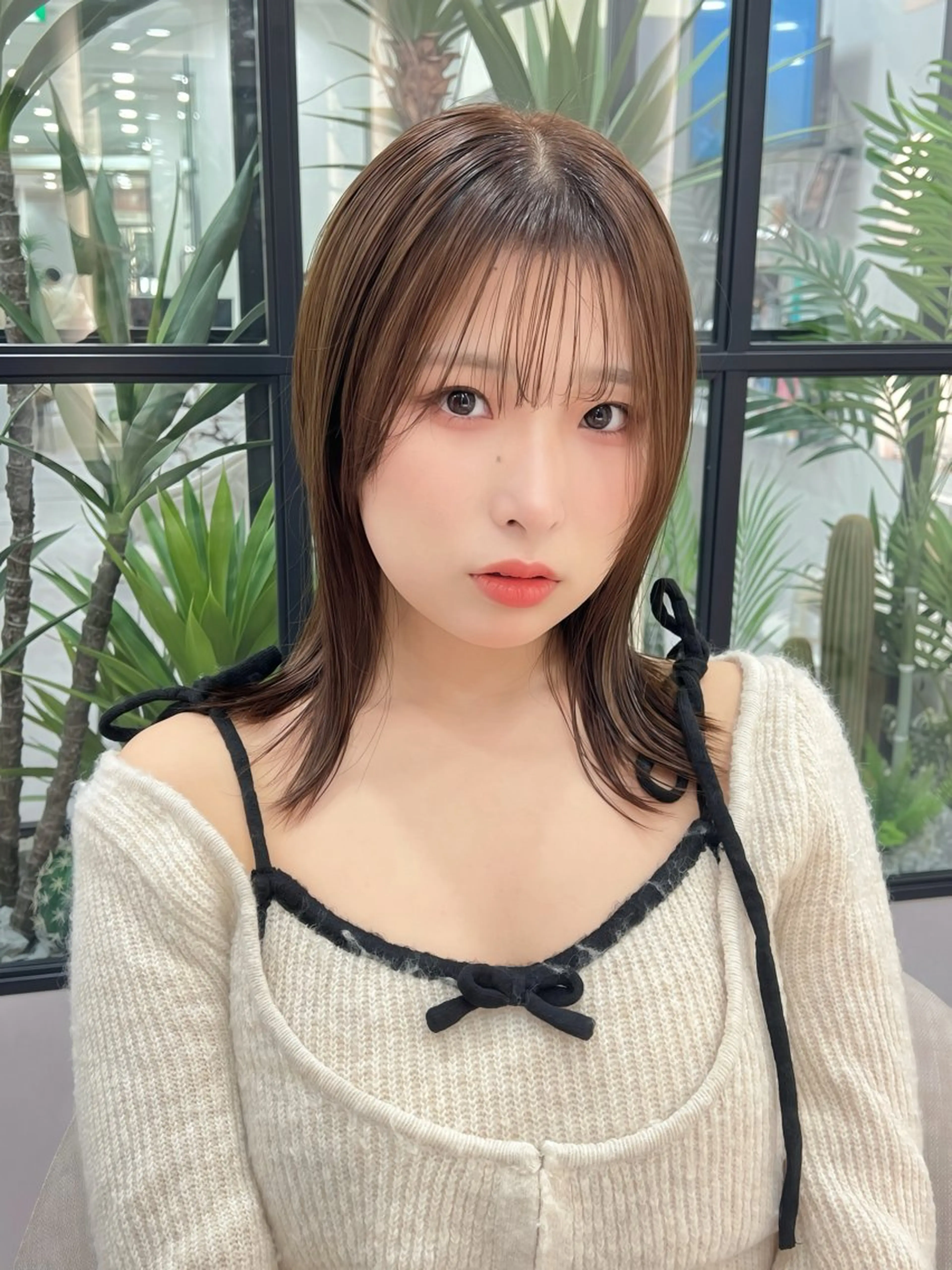 ミディアム カット トリートメント AIconic nagoya所属・縮毛矯正/ レイヤー/ミディアムのヘアスタイル