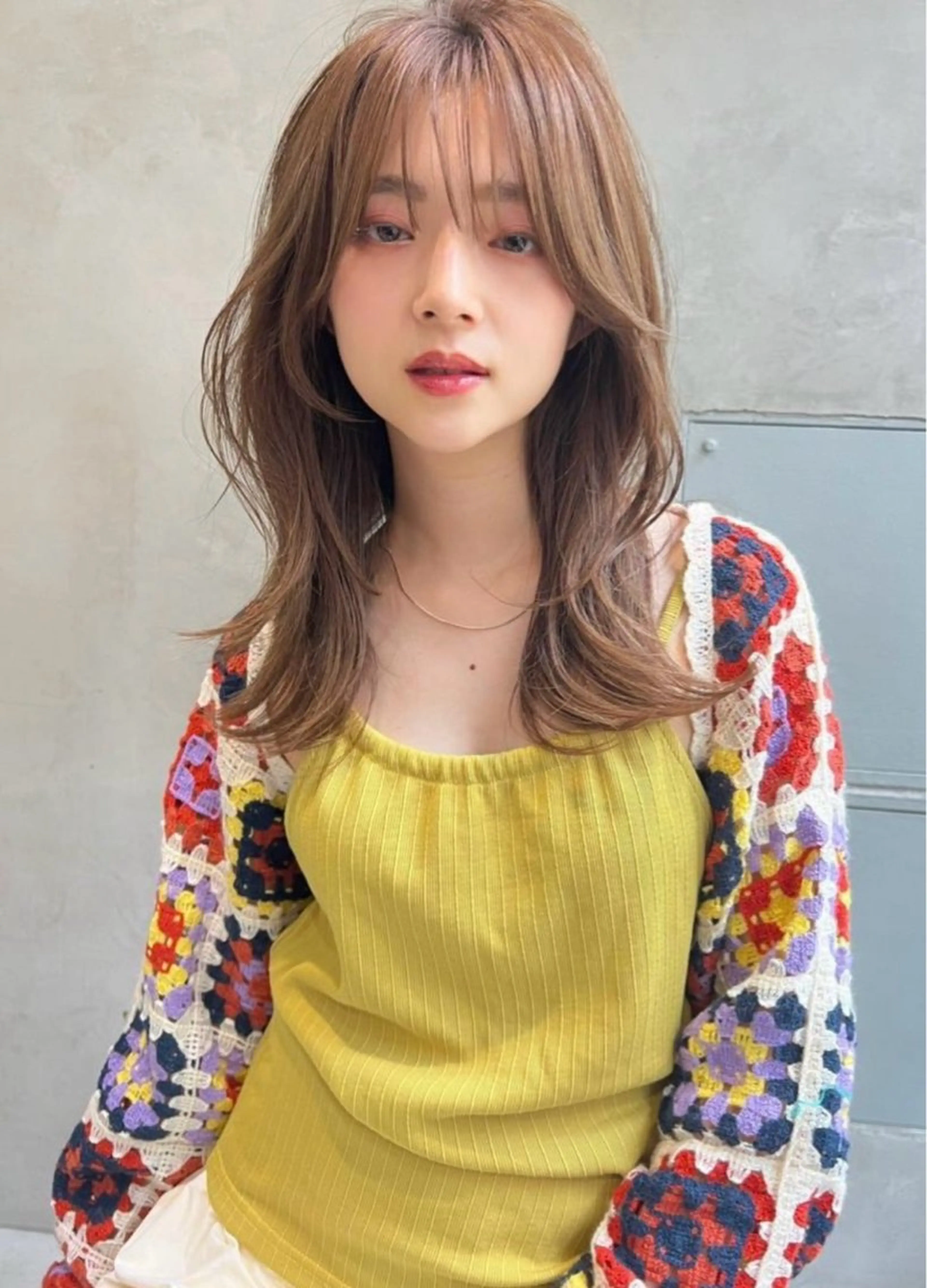 セミロング カット ヘアカラー トリートメント 最新ケアカラー 髪質改善YUTOのヘアスタイル