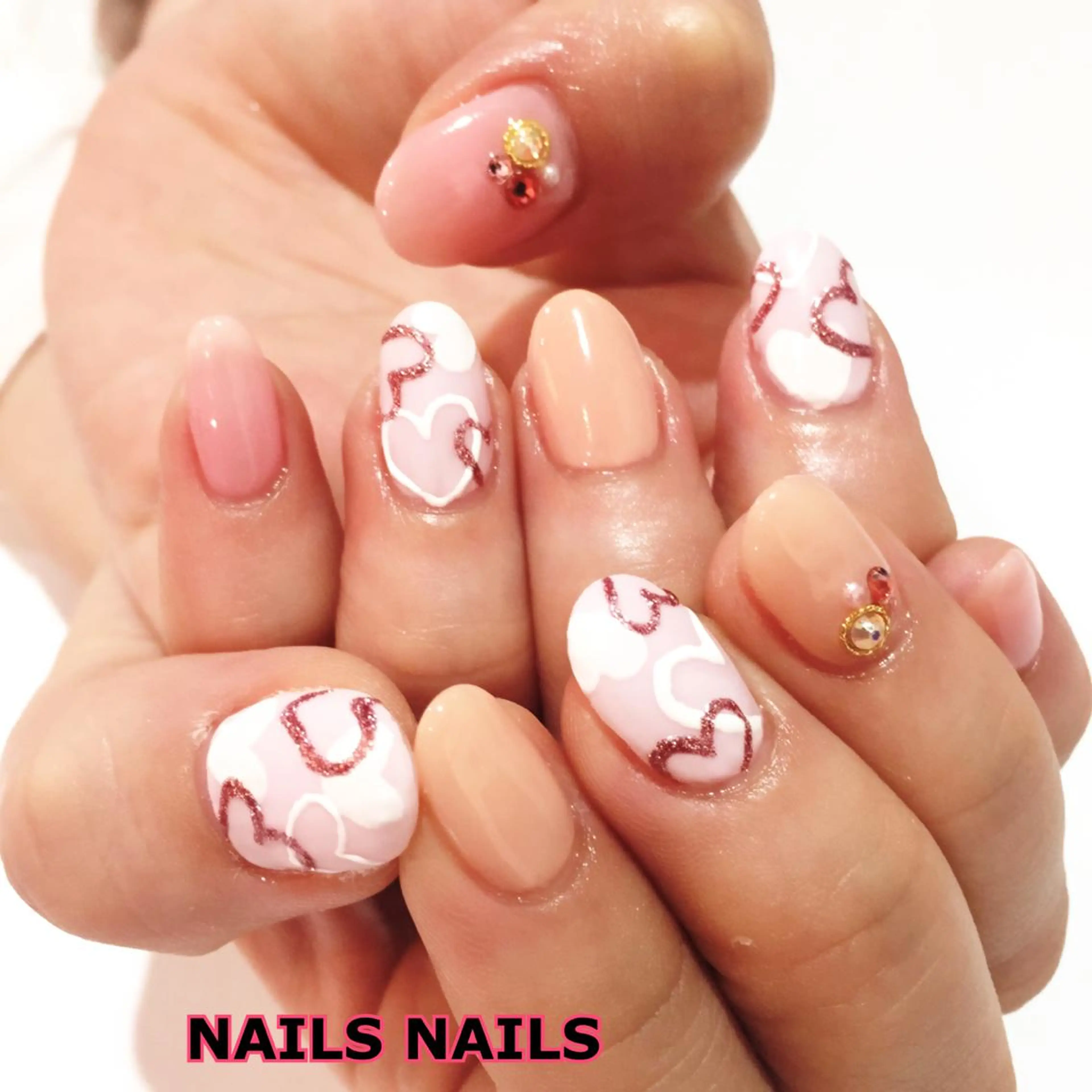 ネイル ジェルネイル ガーリー ハート ラメ(グリッター) ピンク NAILSNAILS ERIKAのネイルデザイン