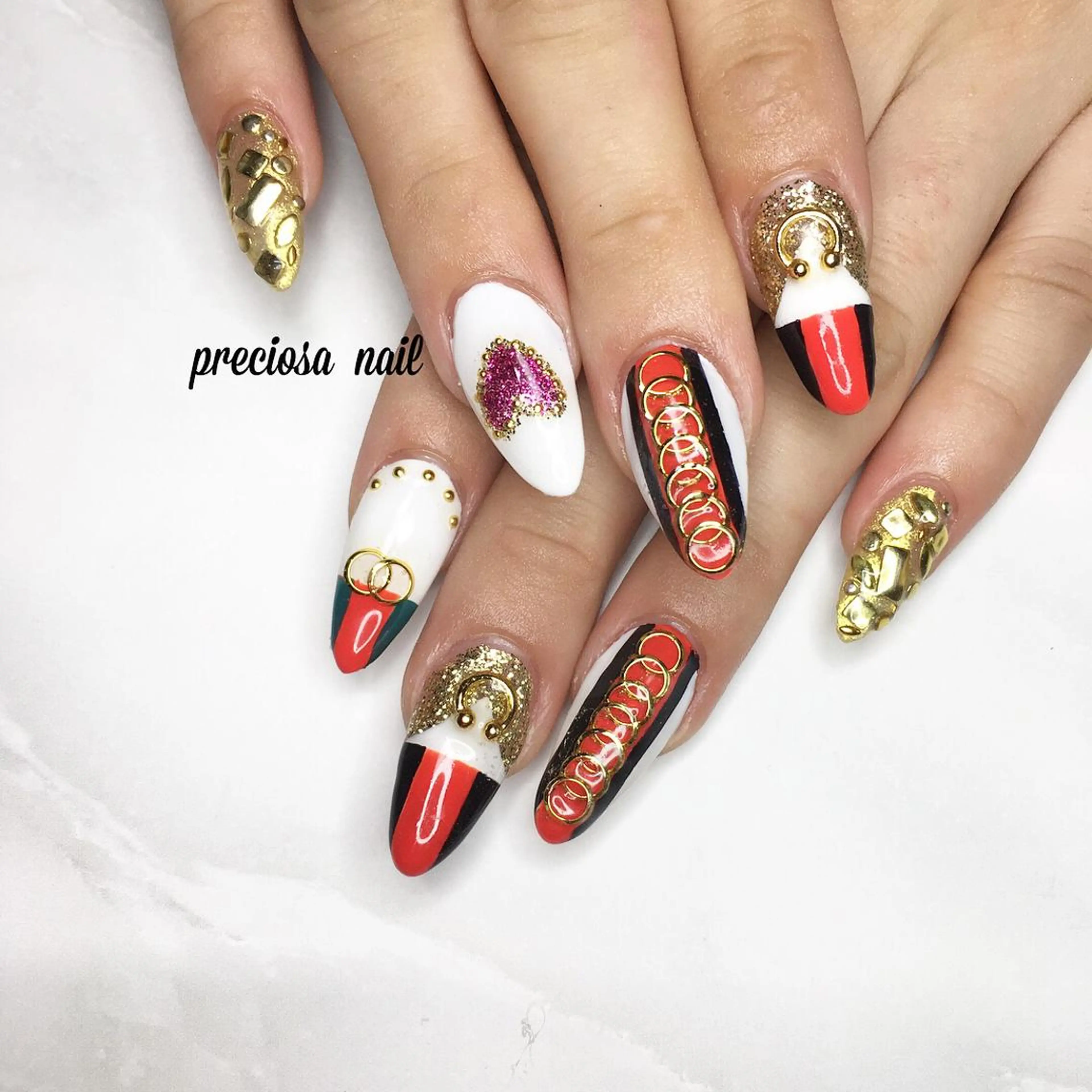 ネイル preciosa.nail所属・久場 晴美のネイルデザイン