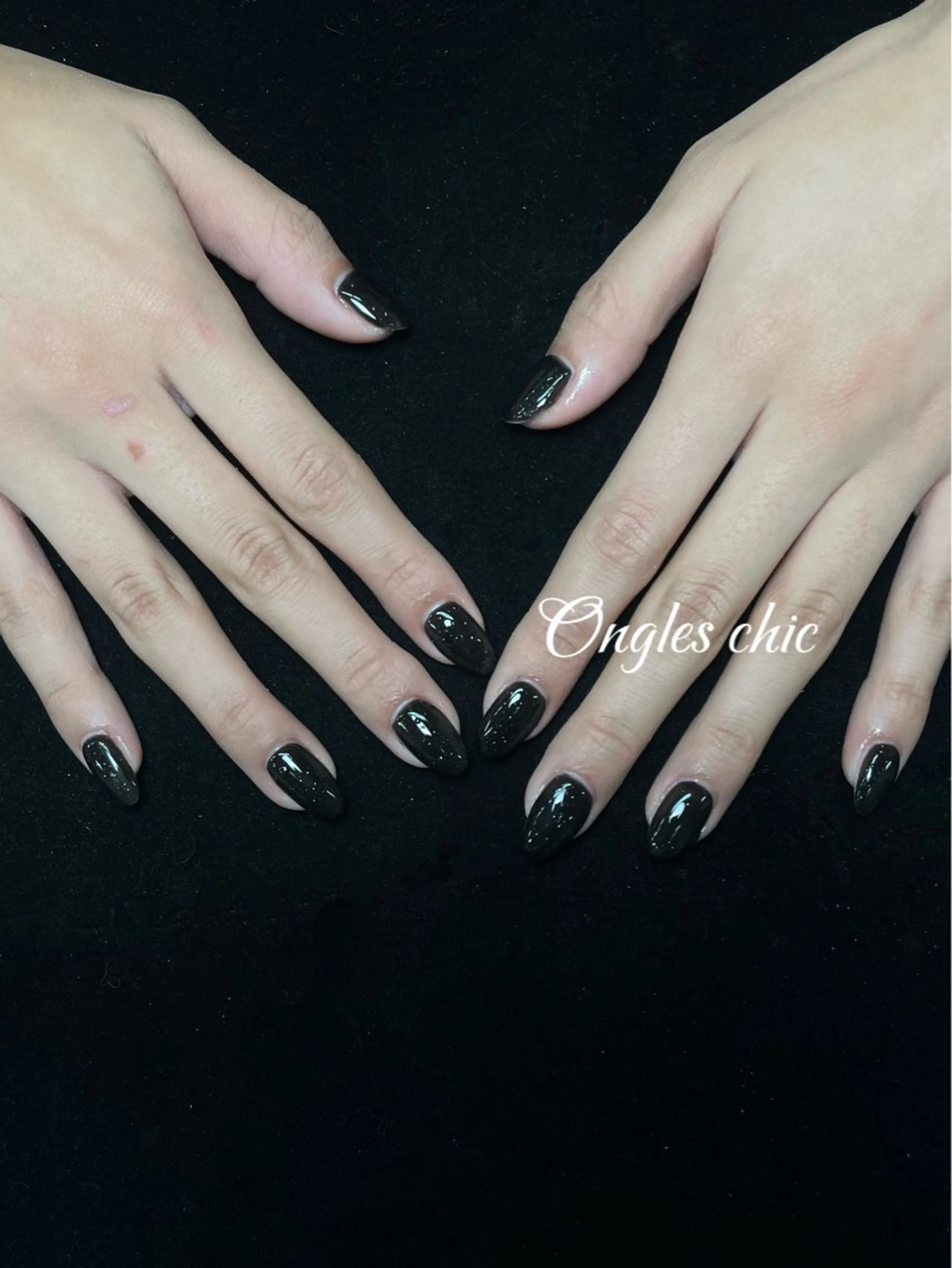 ネイル ハンドネイル ongles chicのネイルデザイン