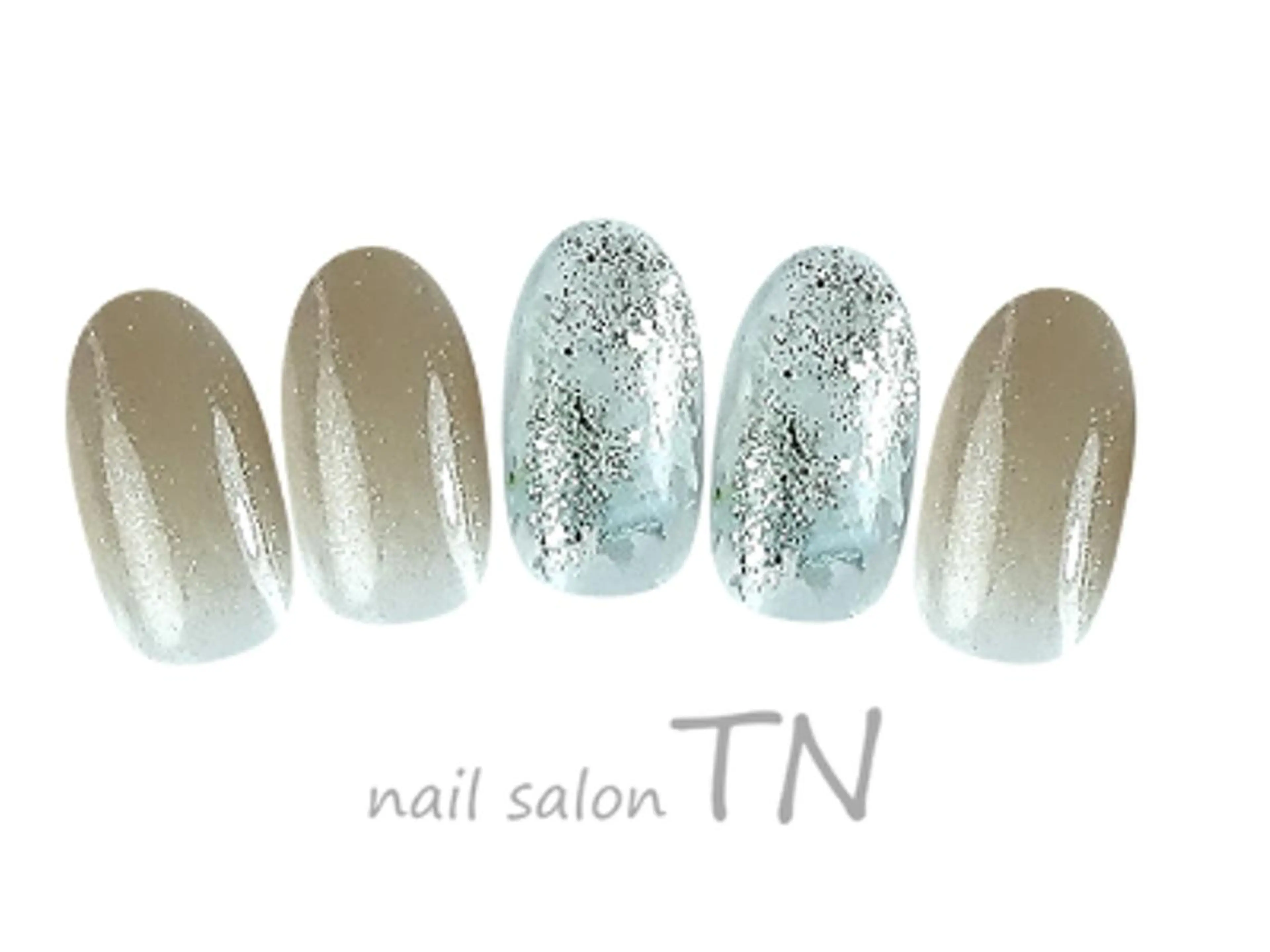 ネイル 中島 実穂のネイルデザイン