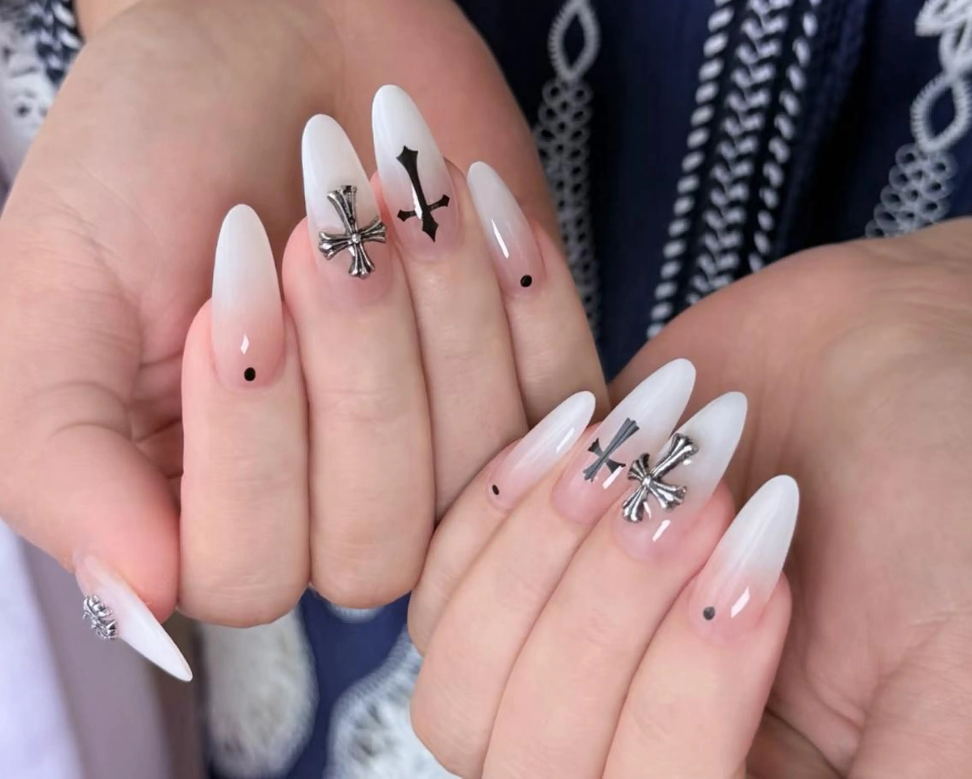 ネイル ハンドネイル エリ🫧 nail池袋東口のネイルデザイン