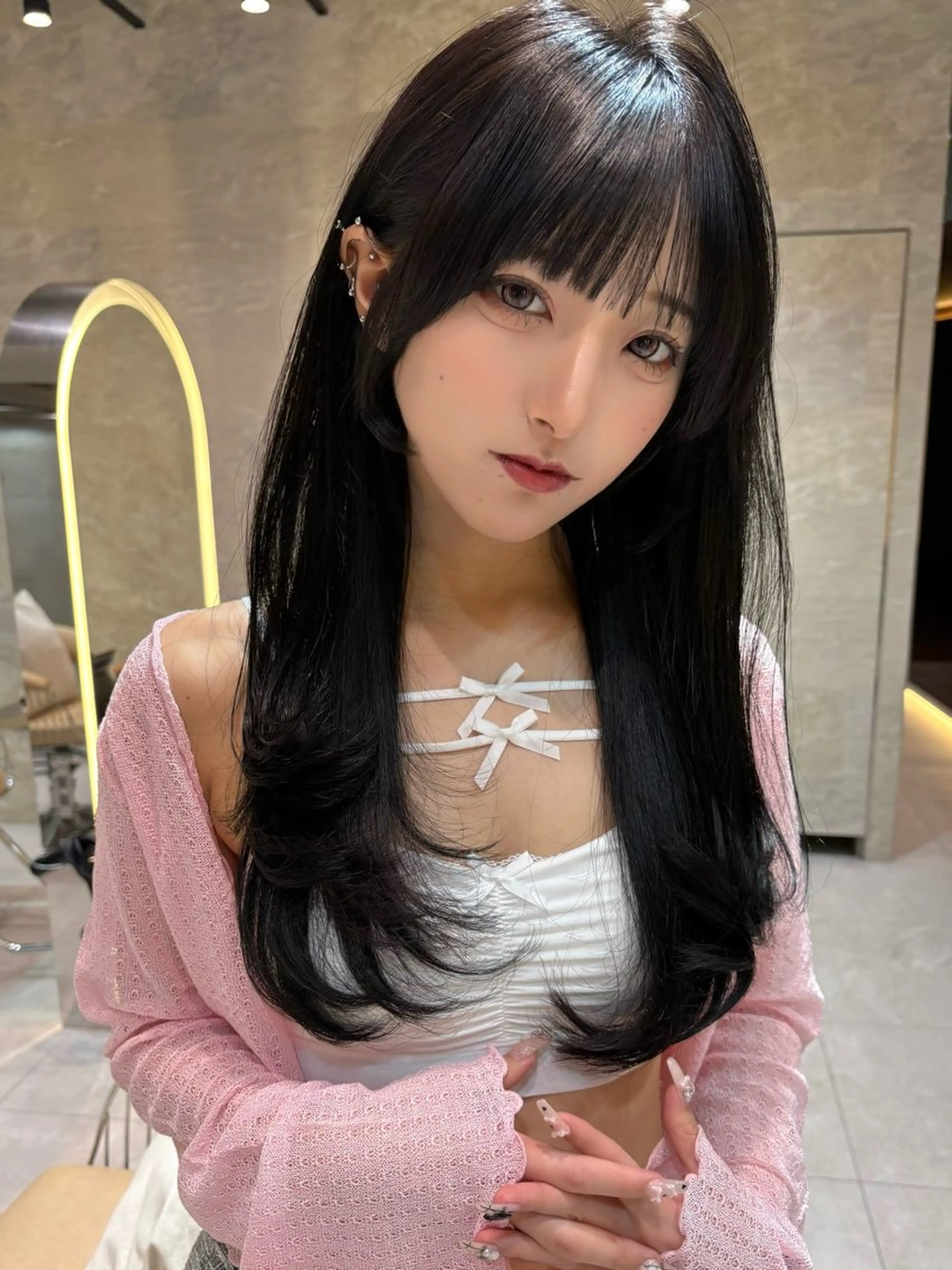 ロング カラー カット ヘアカラー トリートメント 髪質改善　ANFINI 仙台所属・仙台Ｉ韓国レイヤー Ｉ髪質改善Ｉ伊藤拓海のヘアスタイル