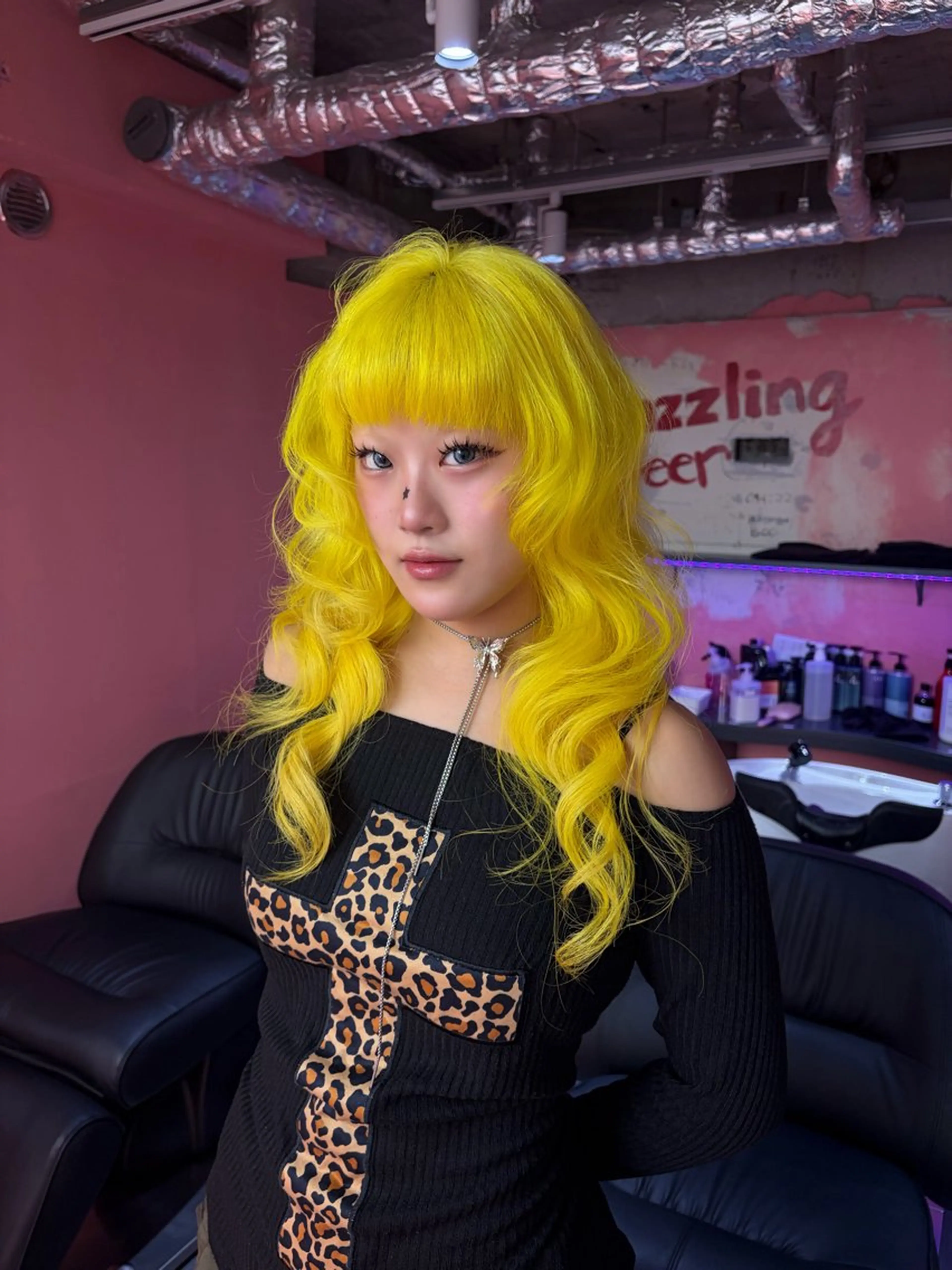 セミロング sara/名古屋 ／ハイトーンのヘアスタイル