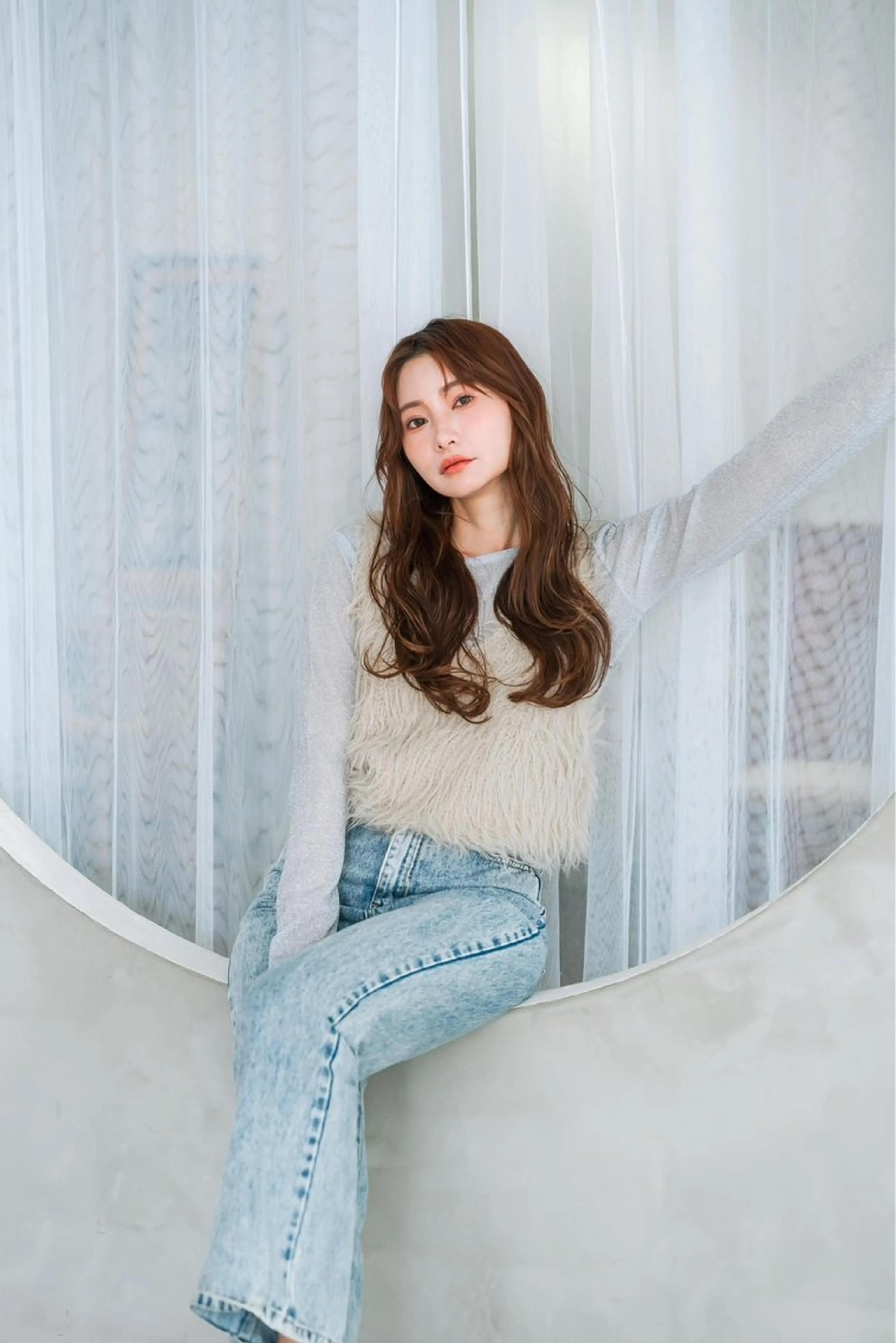 ロング カラー 近藤 若菜のヘアスタイル