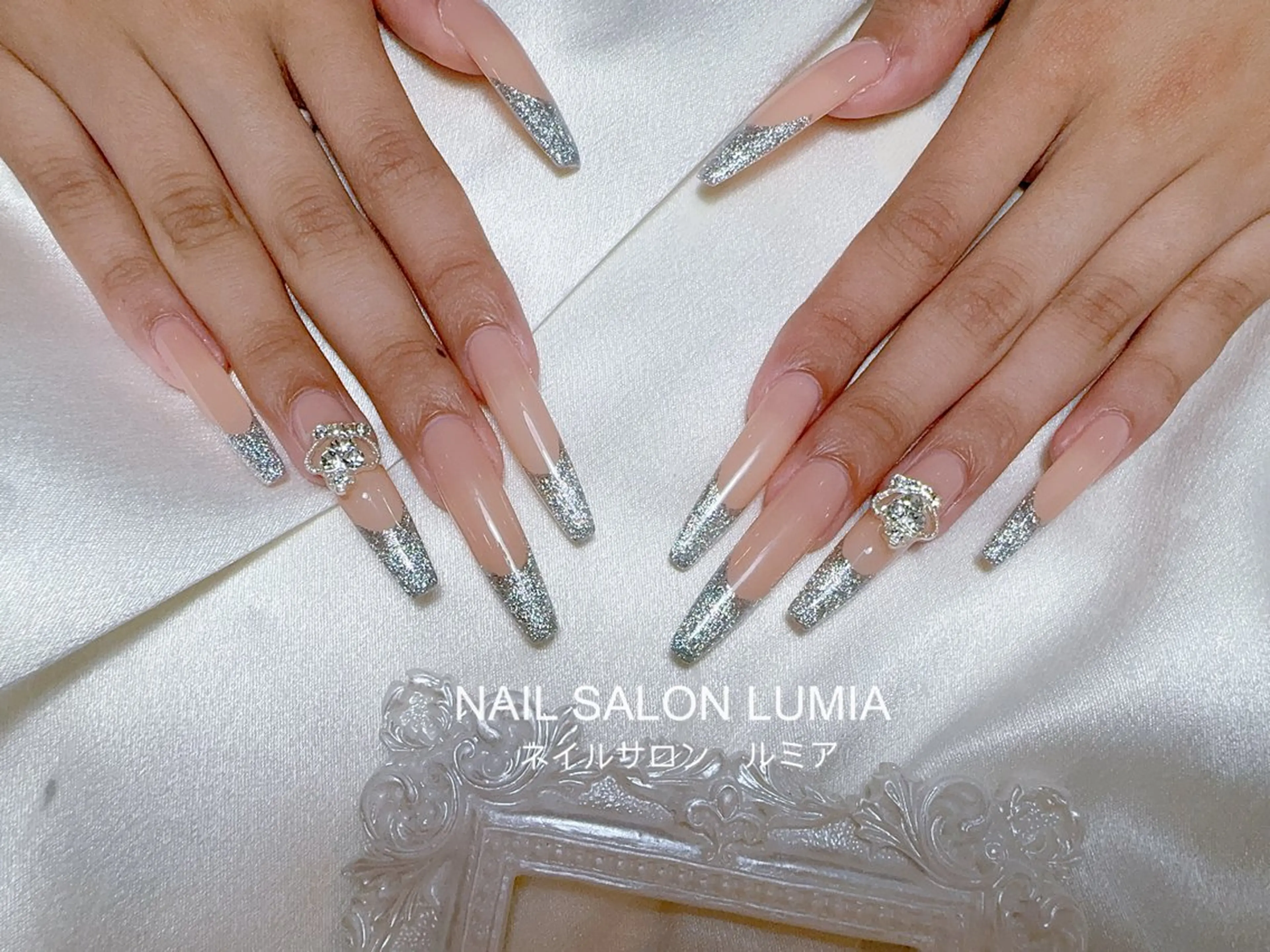 ネイル ハンドネイル ネイルサロン ルミア Lumia 店長のネイルデザイン