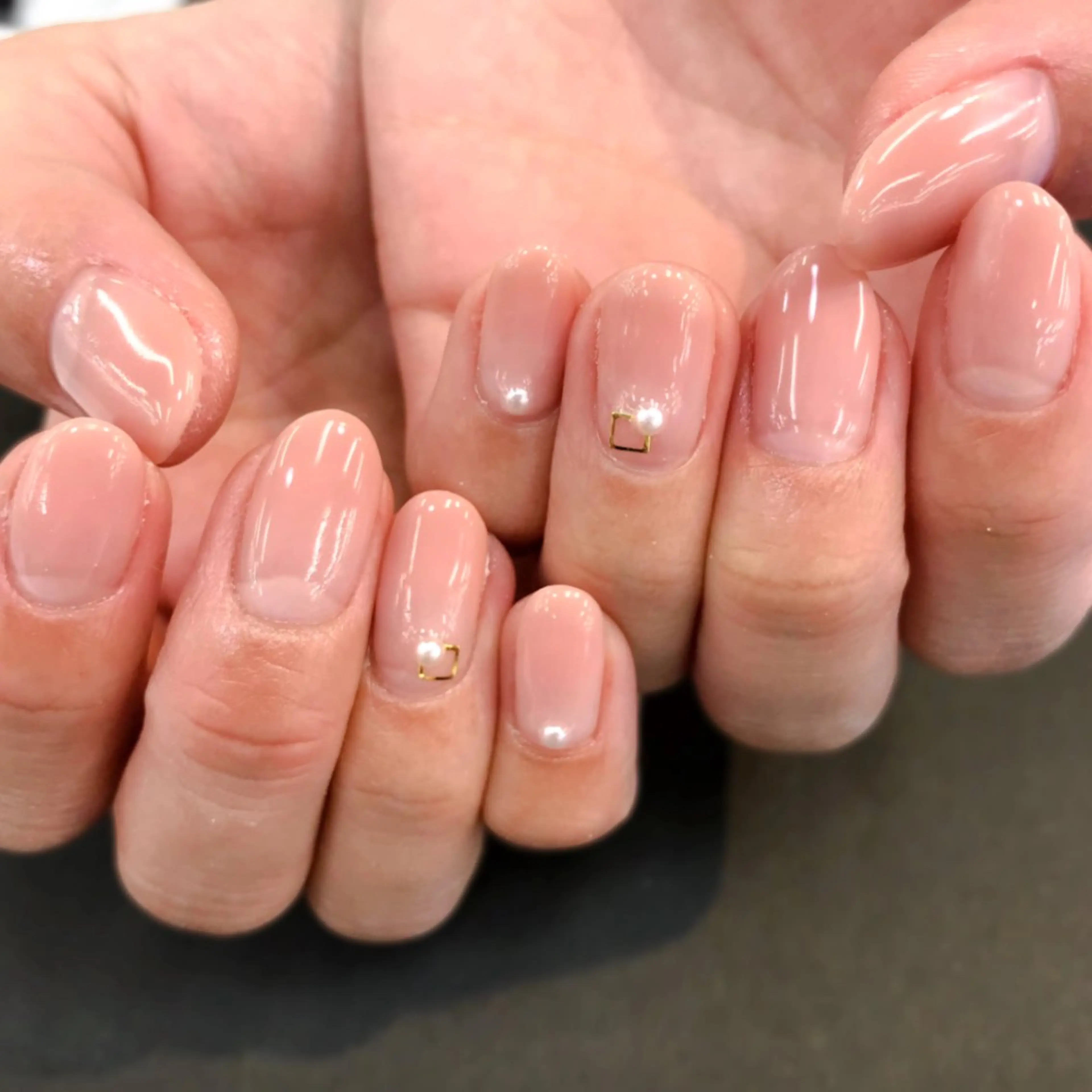 ネイル グラデーション オフィスネイル ワンカラーネイル シンプルネイル ハンドネイル NAIL MOONのネイルデザイン