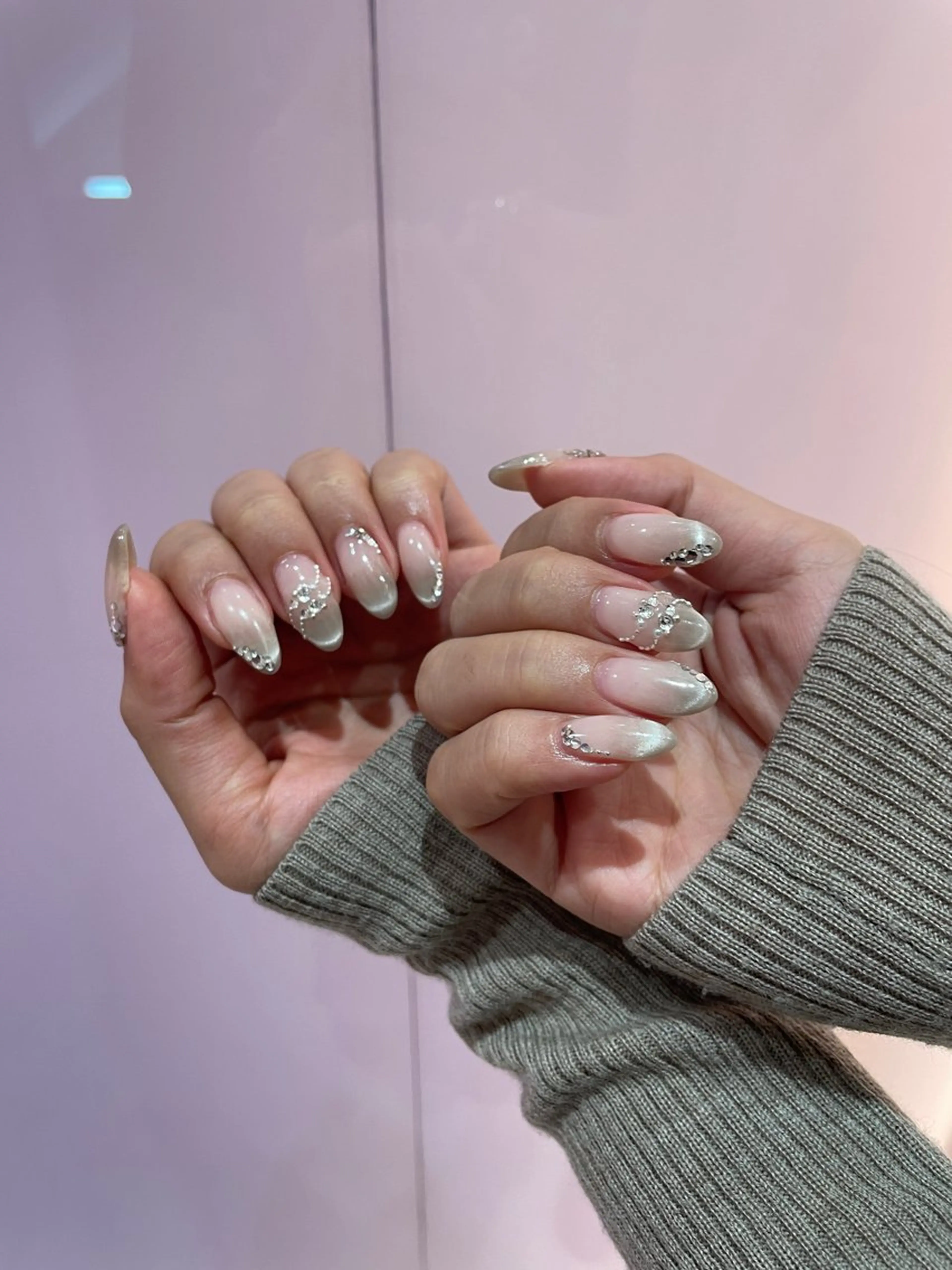 平日限定⭐️【ミニモモデル価格】長さ出し10本チップワンカラーメニュー🩷ネイルオフ込み💅ご新規様ネイルオフ無料⭐️の写真