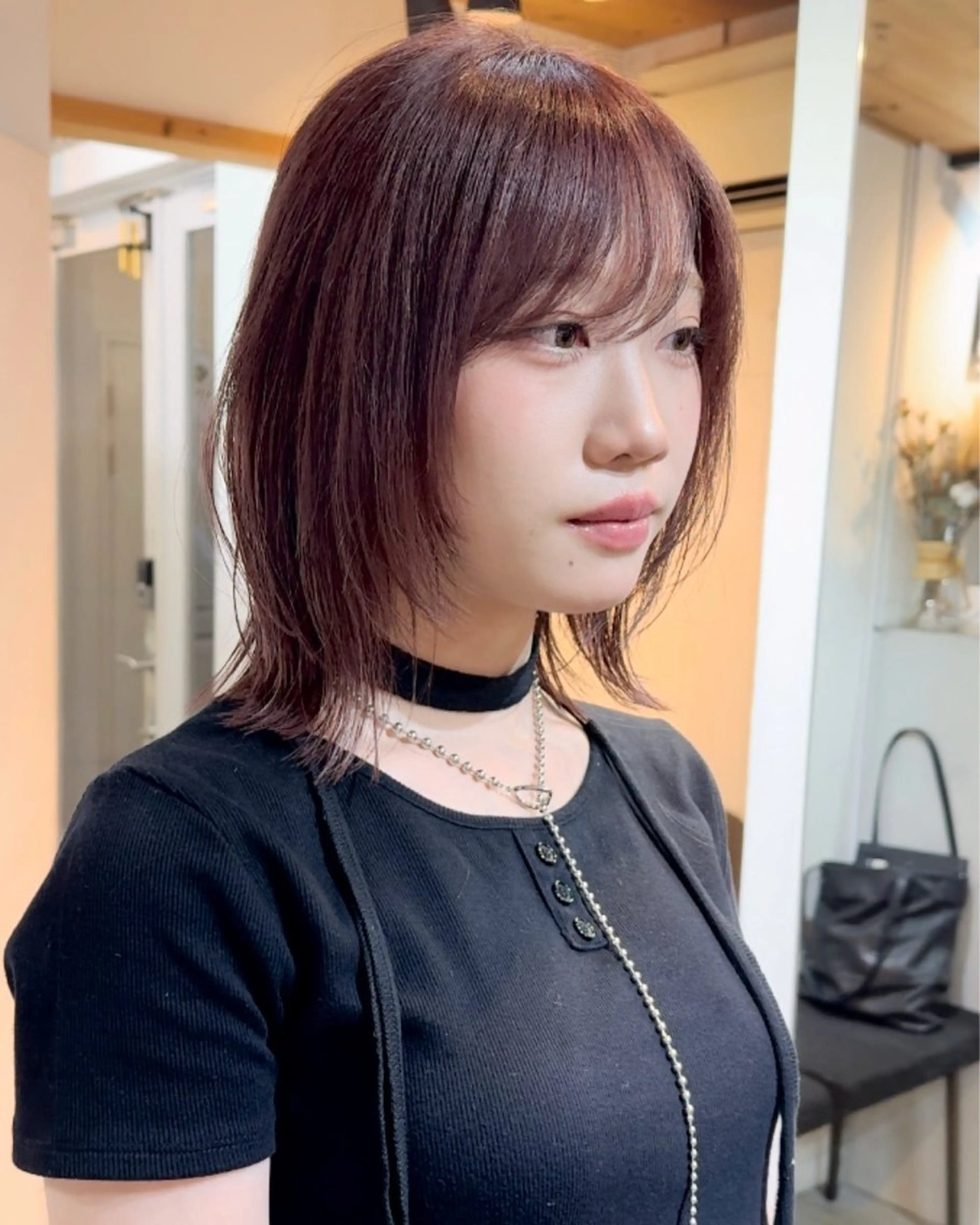 セミロング カラー 顔まわりレイヤー 顔周りカット ハッシュカット レイヤーカット シャギー カット ヘアカラー トリートメント ブリーチダブルカラー ハイライト/山本喜熙のヘアスタイル