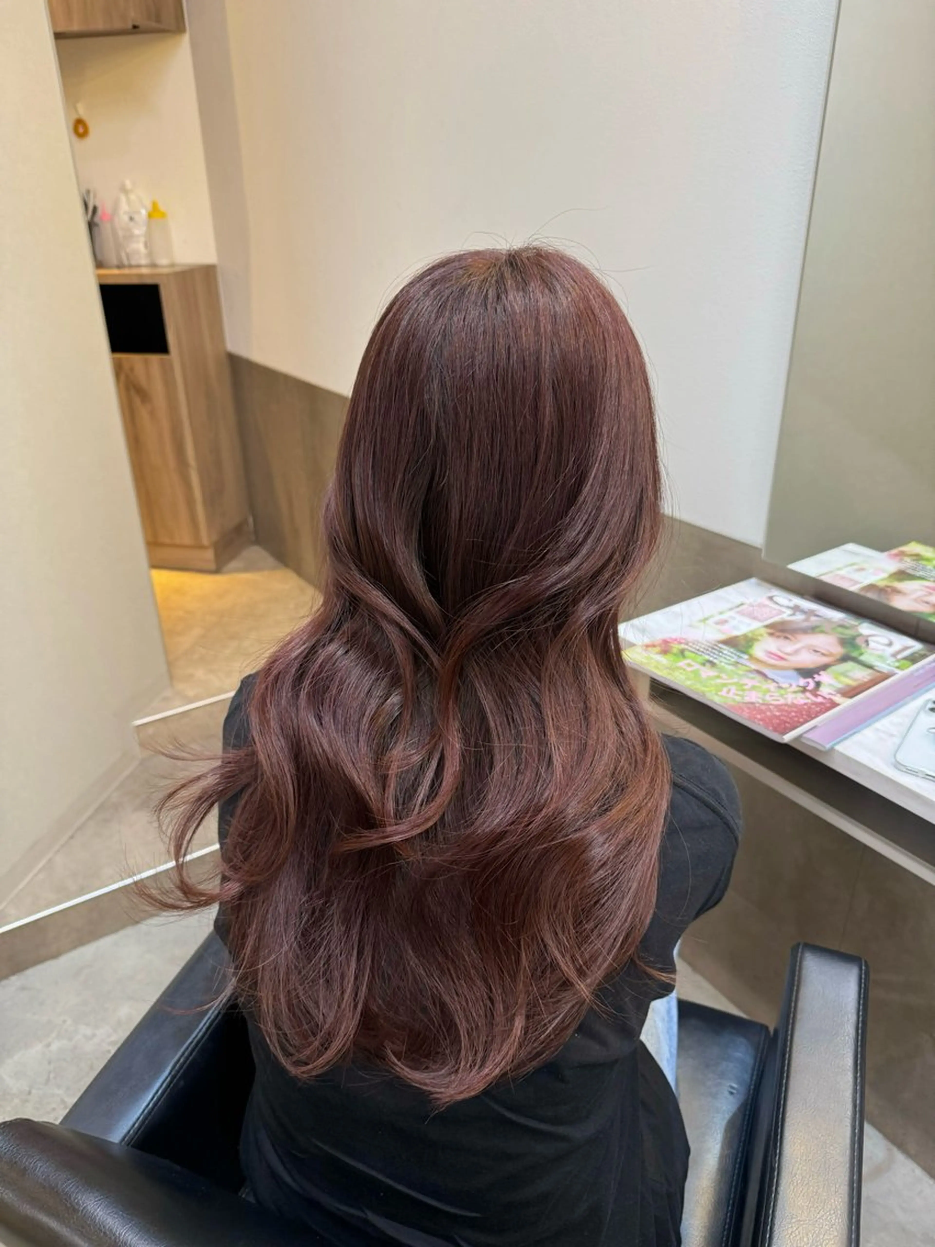 ロング カラー ヘアカラー トリートメント 韓国ヘア🇰🇷 YUKINAのヘアスタイル