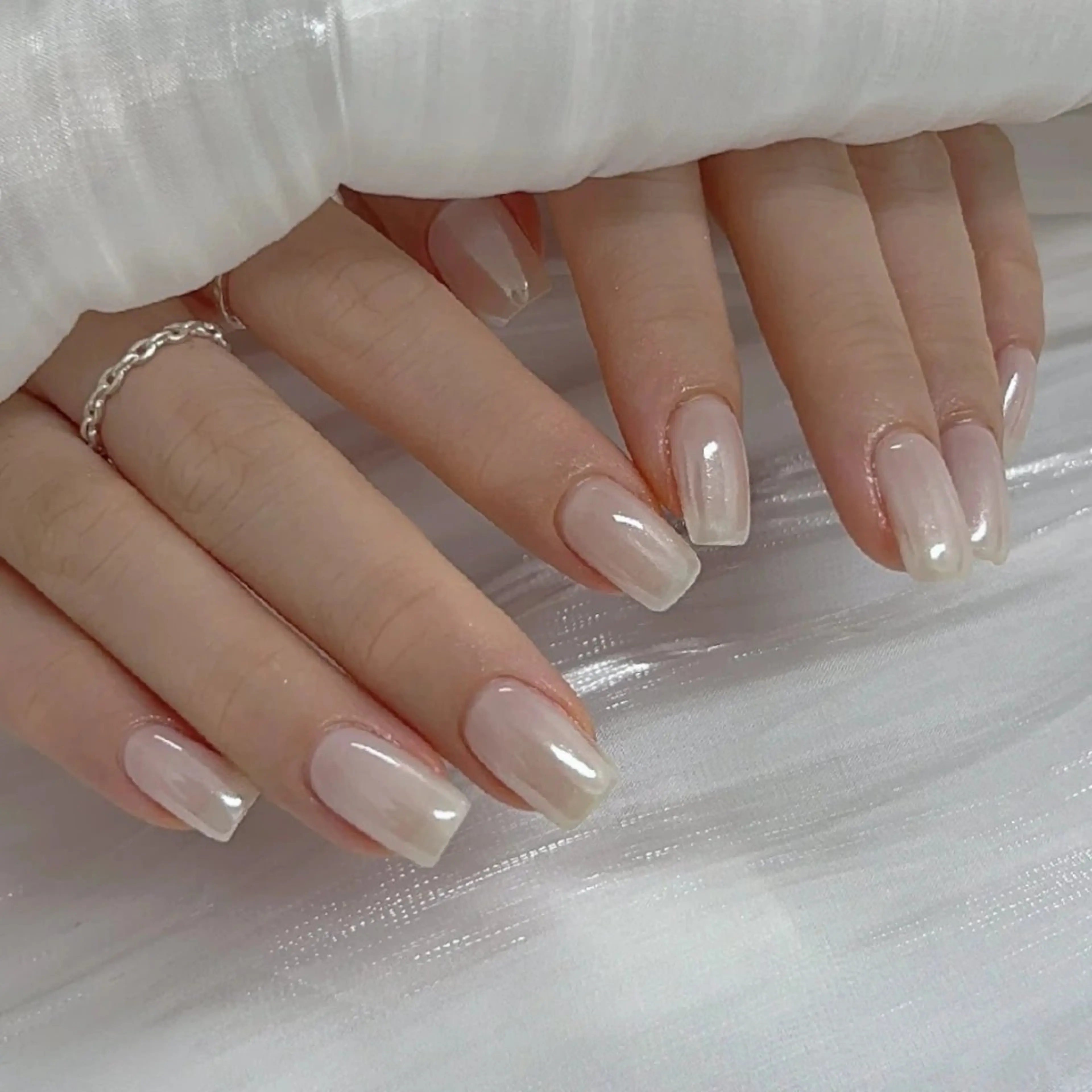 ネイル ハンドネイル ネイリストゆか💅 長さだし、深爪矯正のネイルデザイン