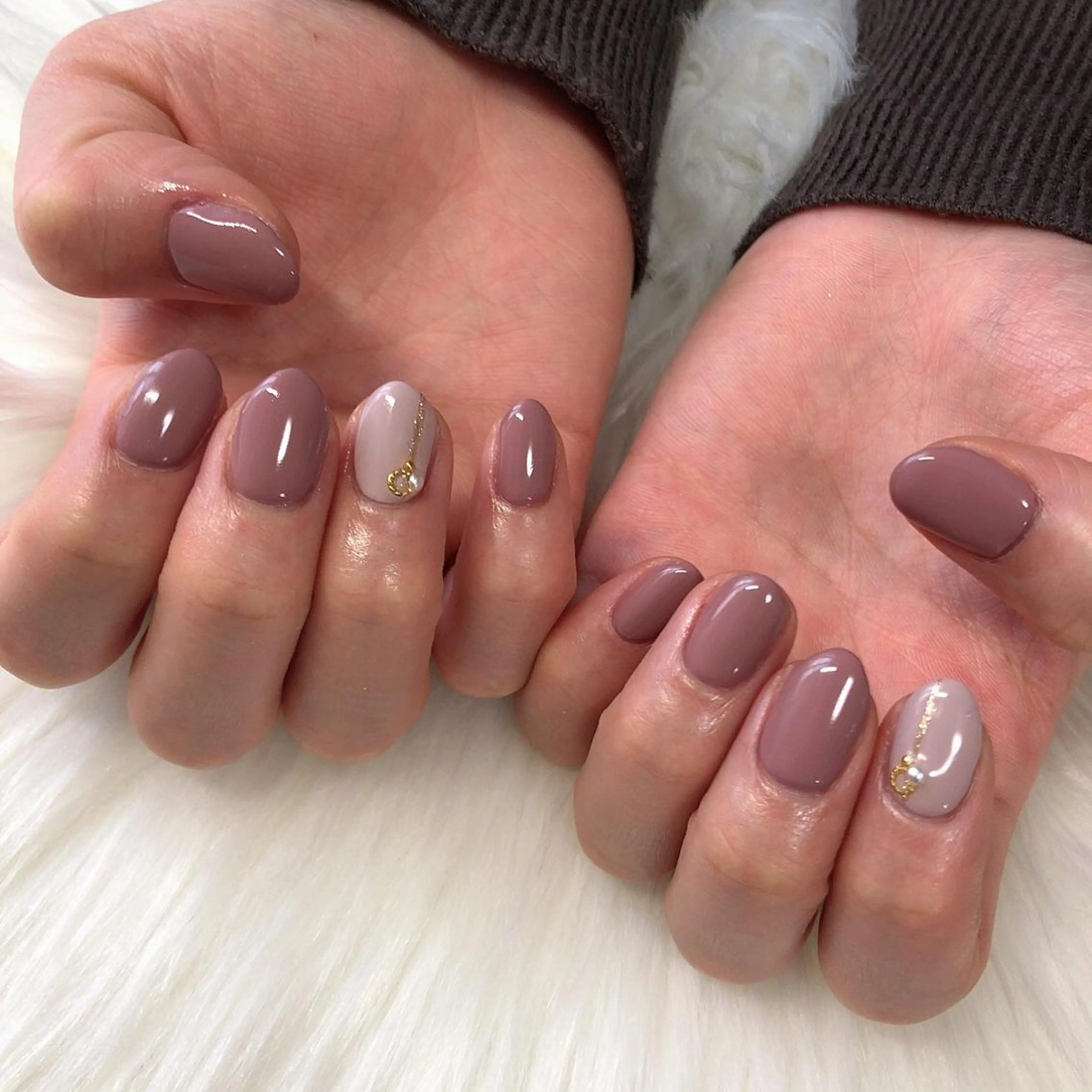 ネイル ハンドネイル 西岡 杏のネイルデザイン