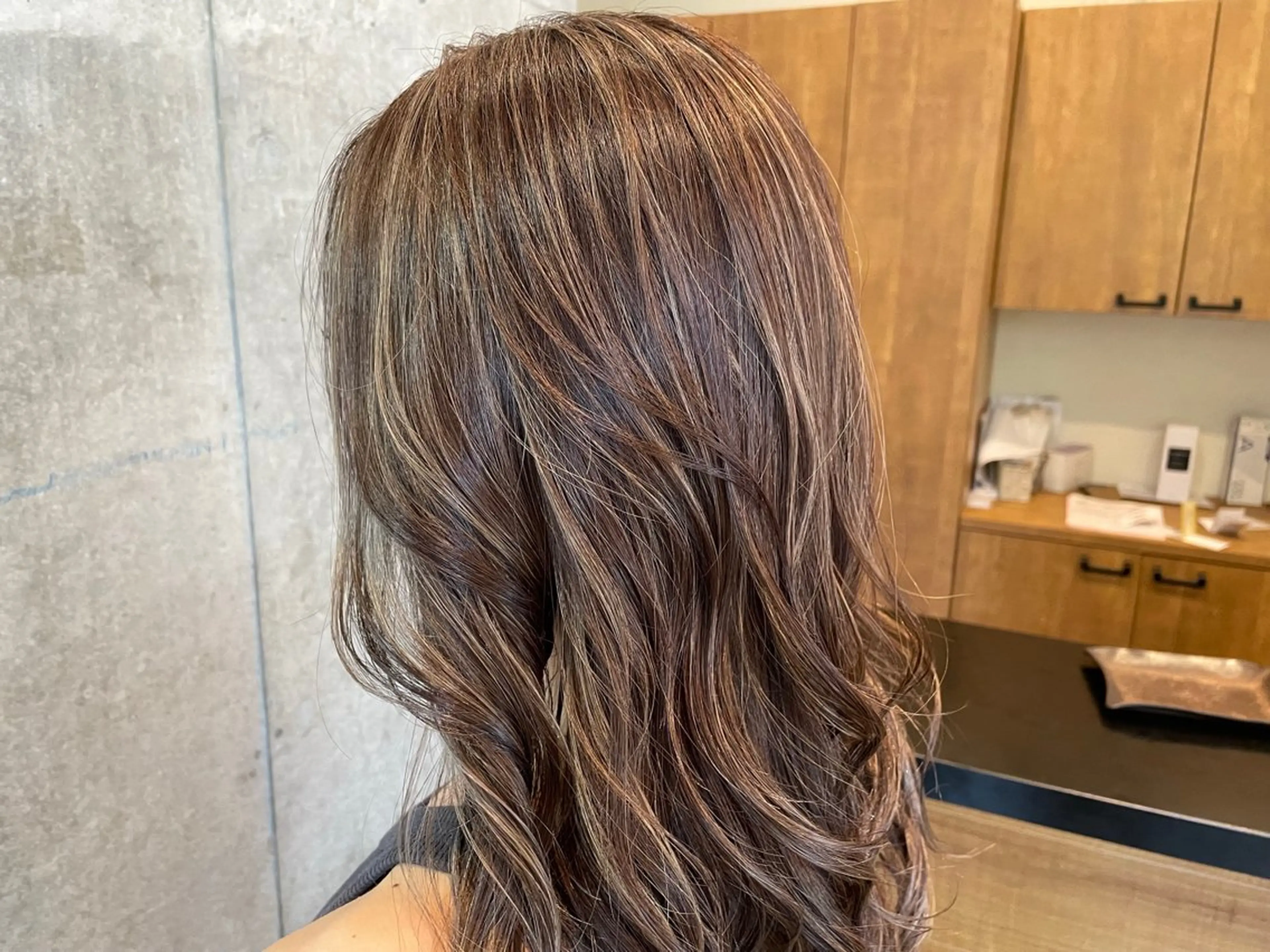 ハイライト+カラー+オージュア4ステップトリートメントの写真