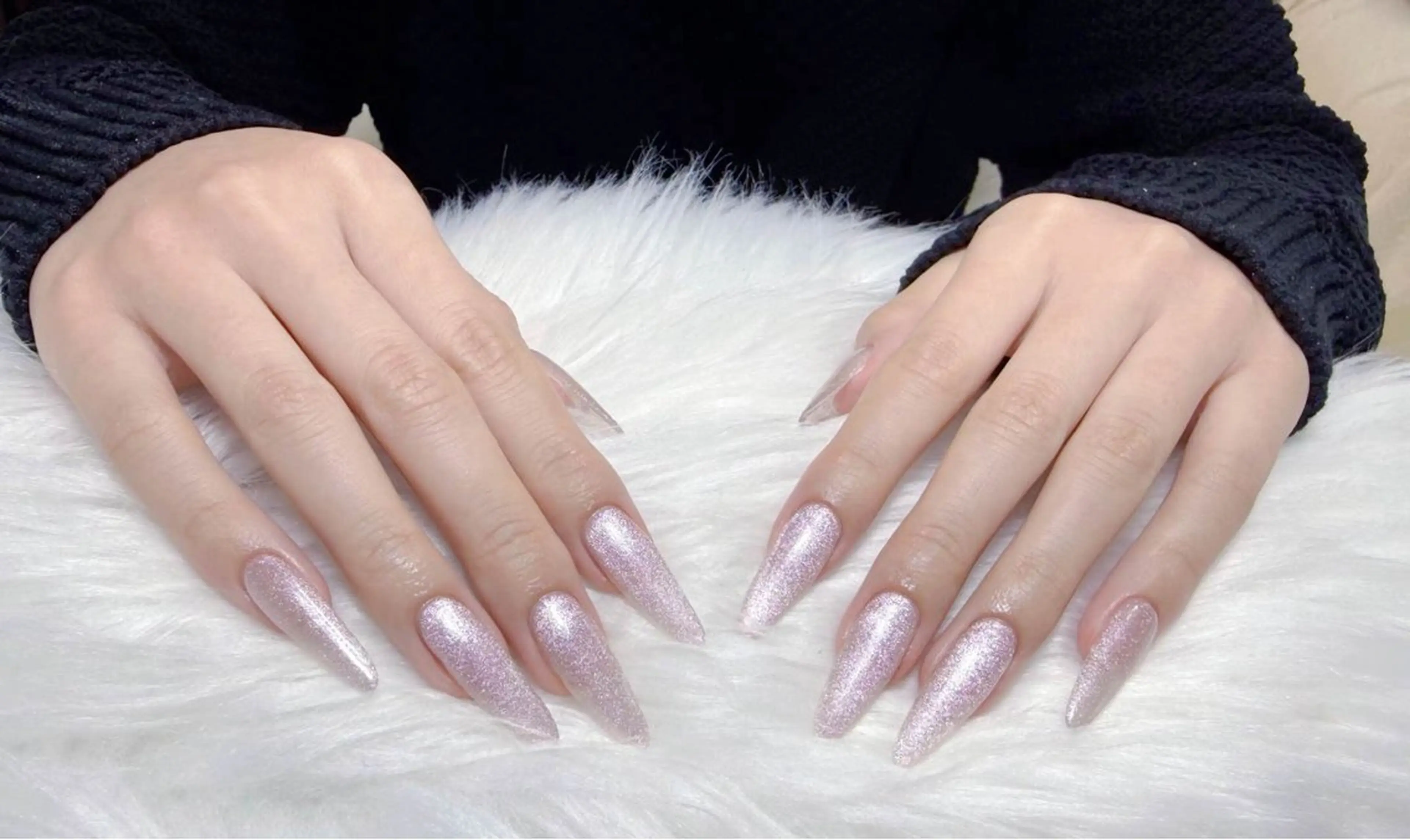 ネイル 小島 阿佑美のネイルデザイン