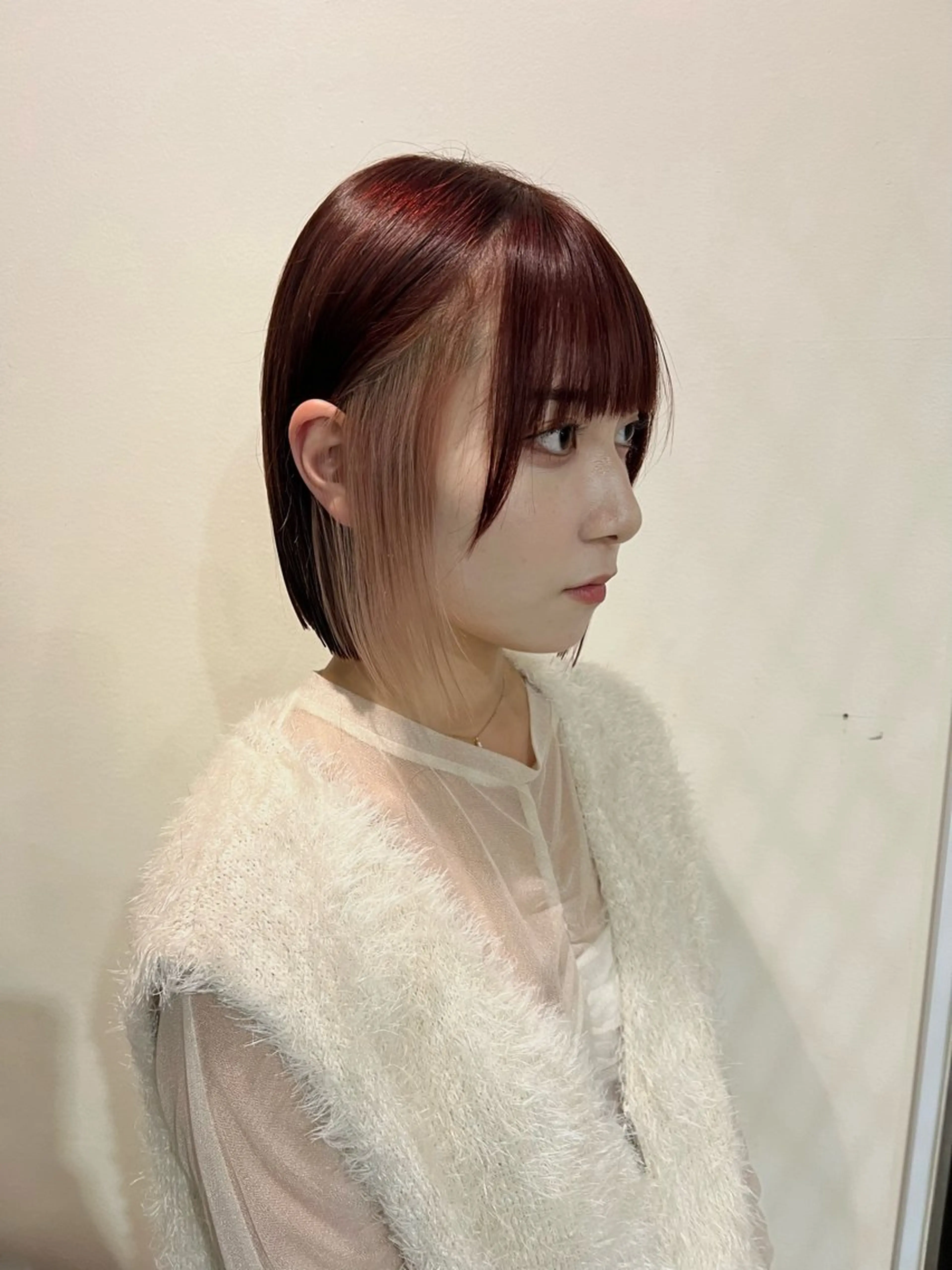 ミディアム カット ヘアカラー トリートメント yuuna. 🪽のヘアスタイル