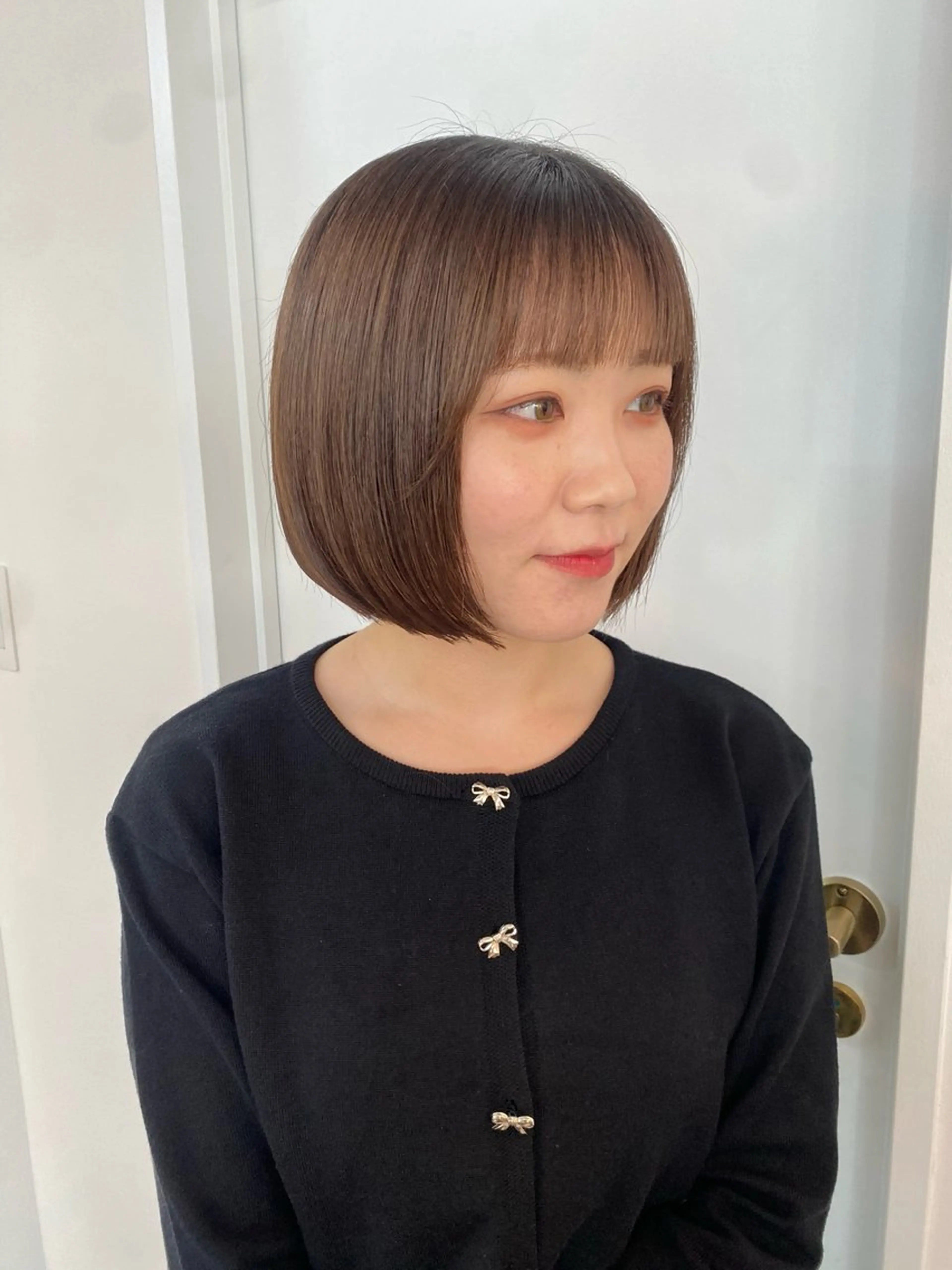 ショート 綾香 /透明感カラーのヘアスタイル