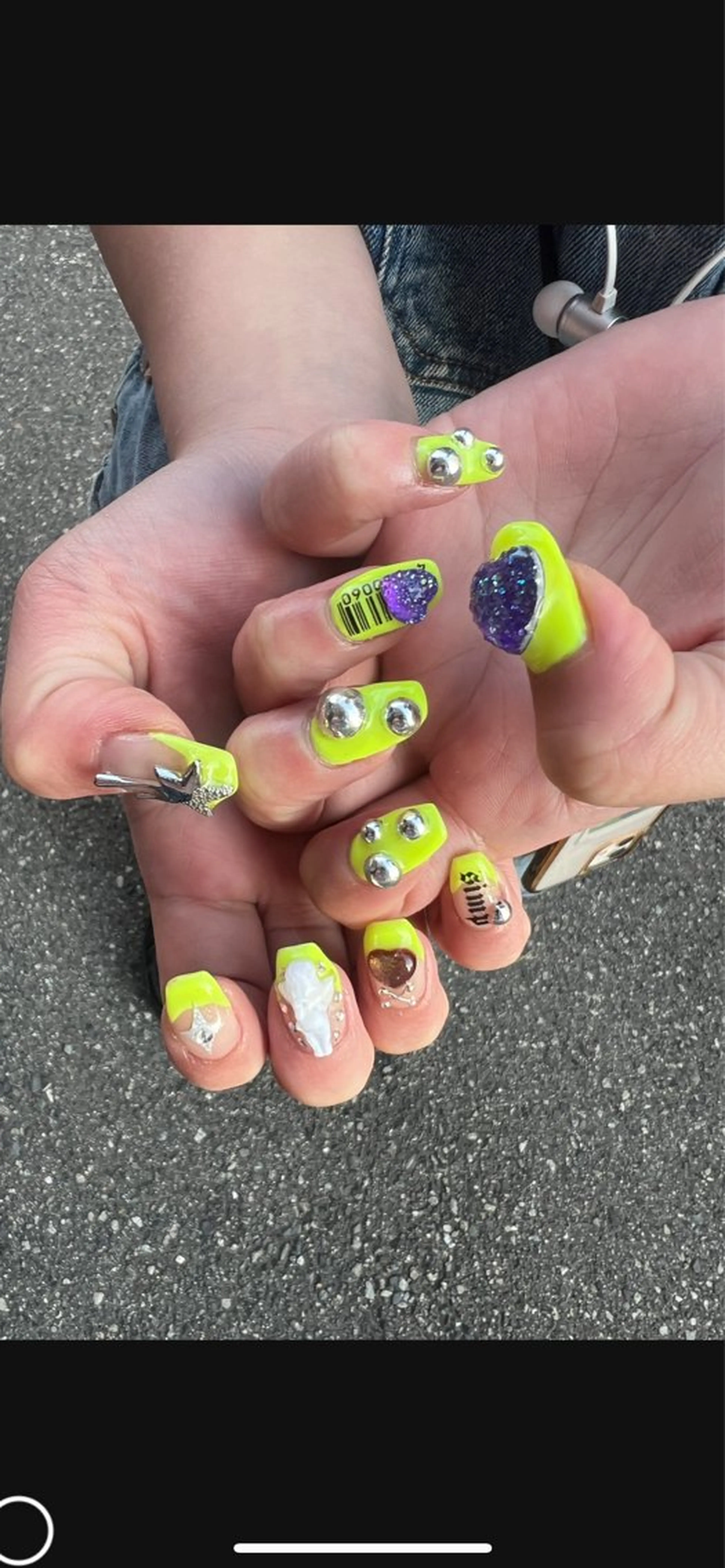 ネイル アートネイル ハンドネイル 小宇宙所属・小宇宙 近鉄今里徒歩5分🧬のネイルデザイン