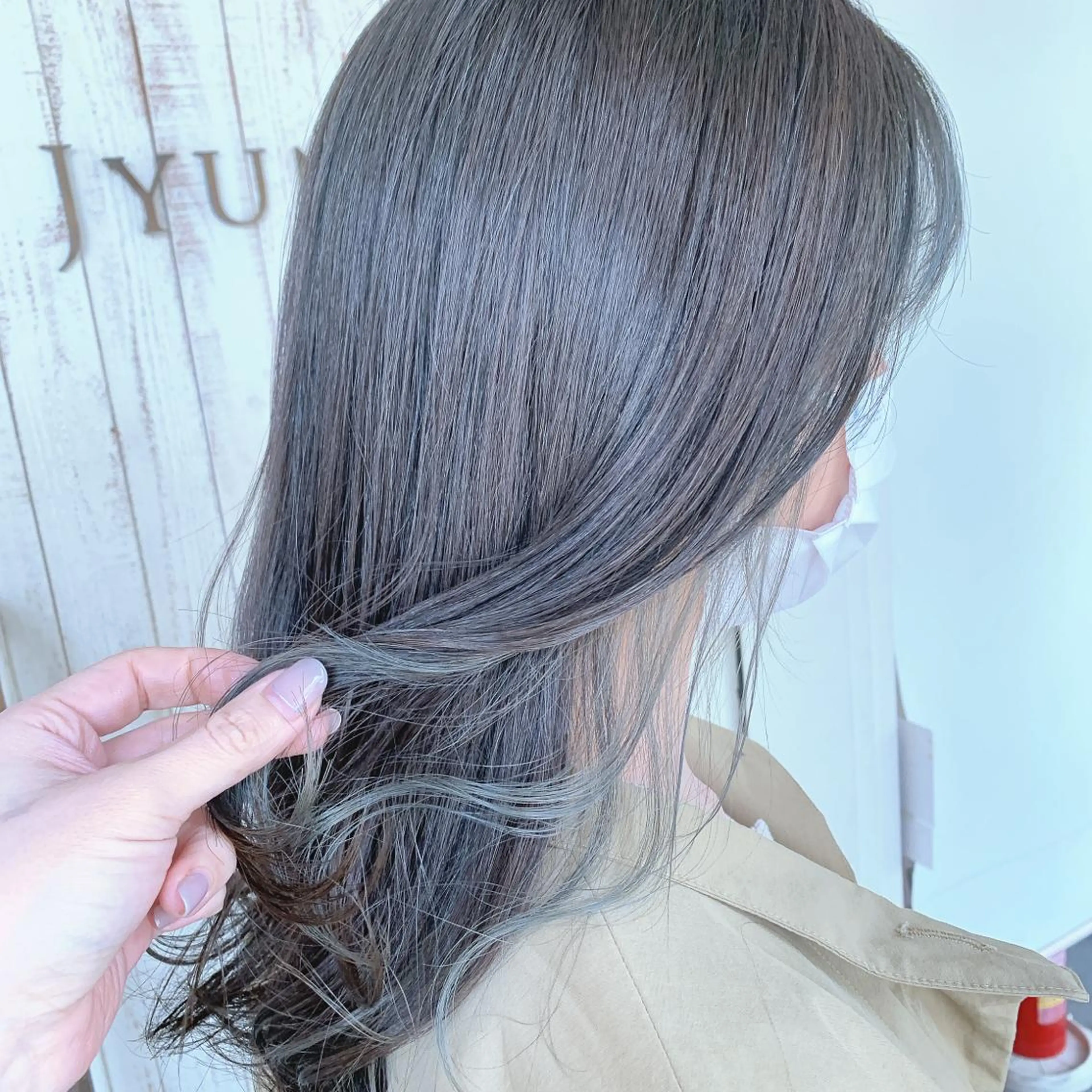 セミロング カラー ヘアアレンジ インナーカラー JYUNESU表参道所属・似合わせhair🔸 アサダ　タカコ🔸のヘアスタイル