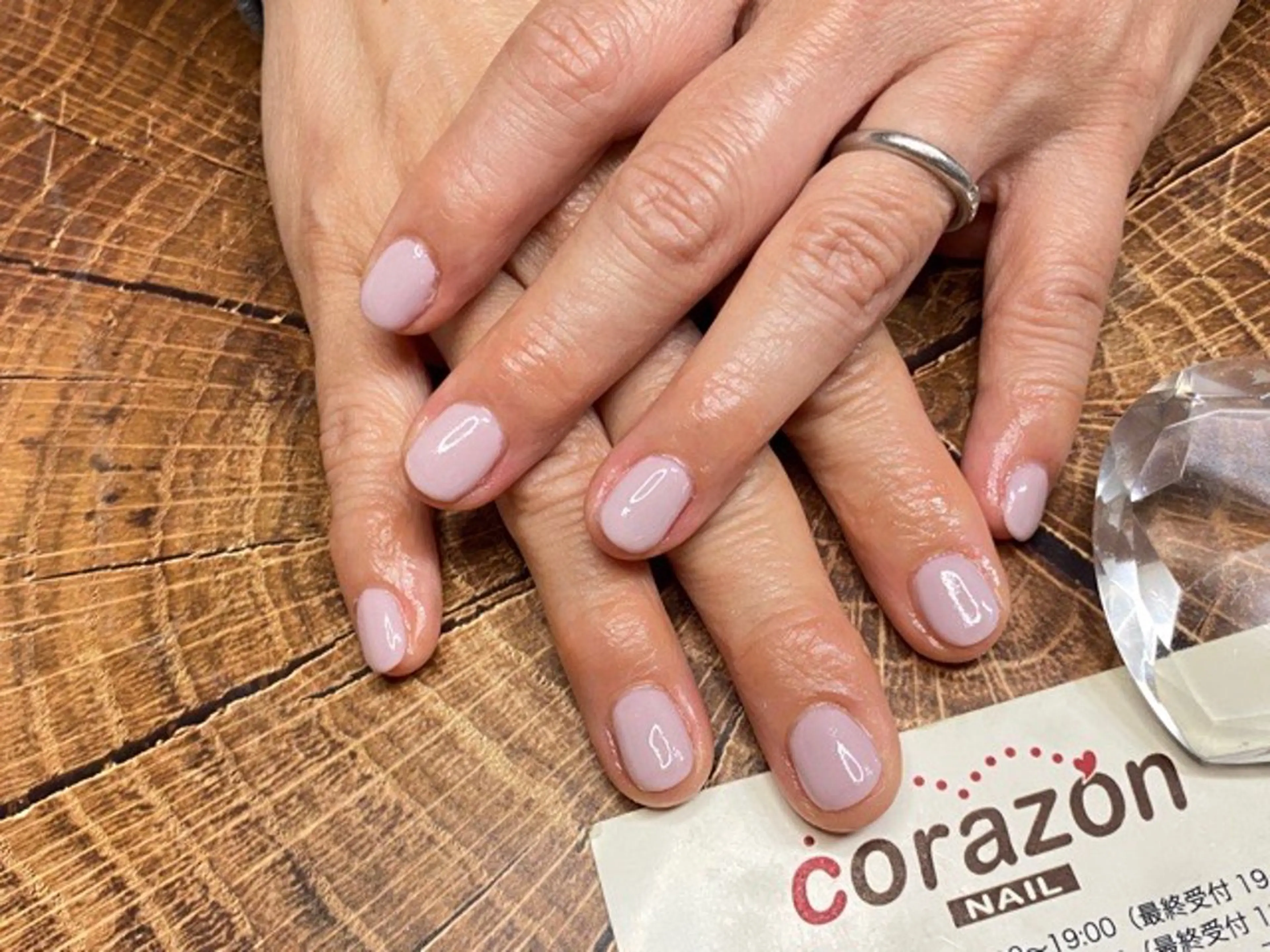 ネイル ジェルネイル ワンカラーネイル ハンドネイル corazon所属・ネイリスト aicoのネイルデザイン