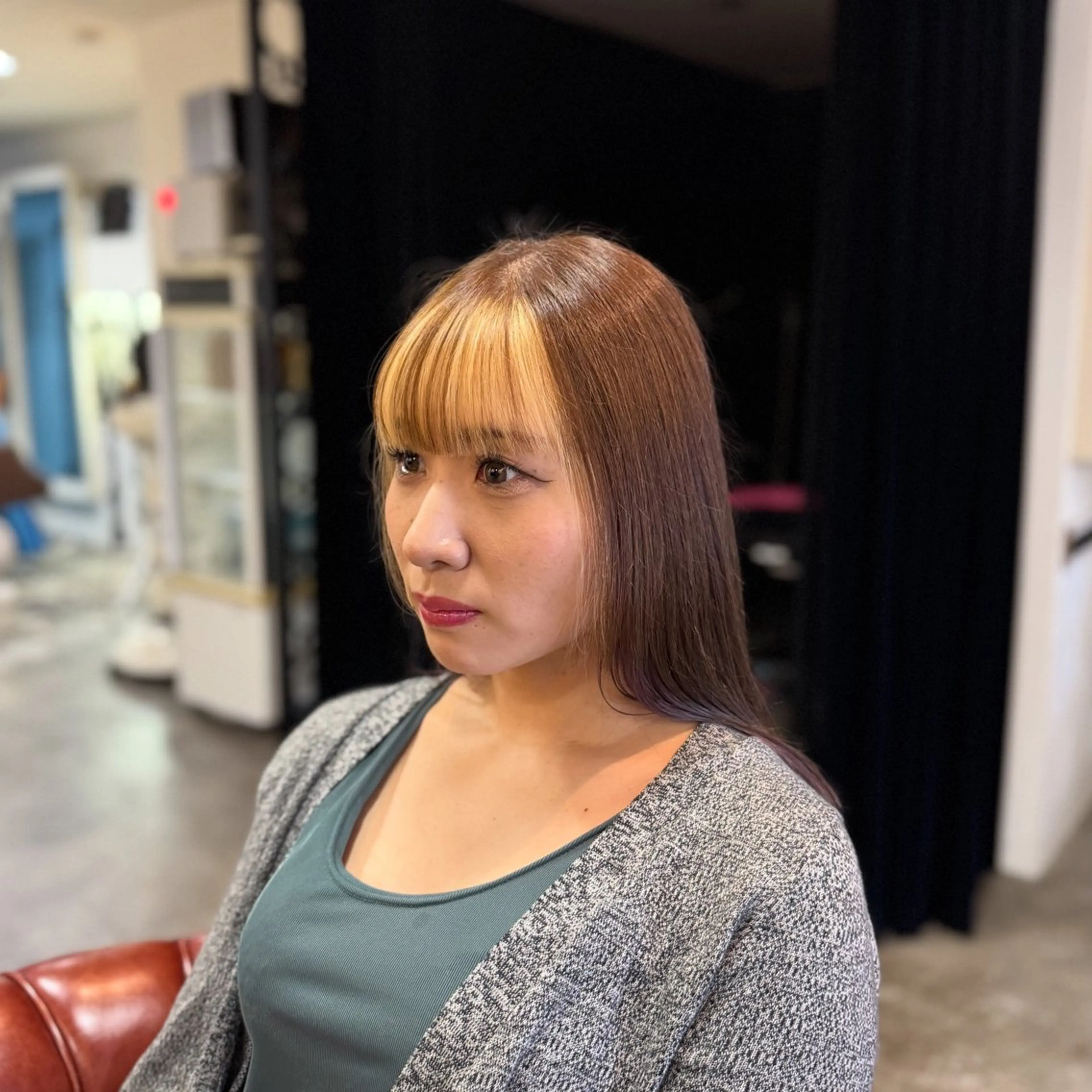 セミロング ヘアカラー 🐥Homie/ yuna🐥のヘアスタイル