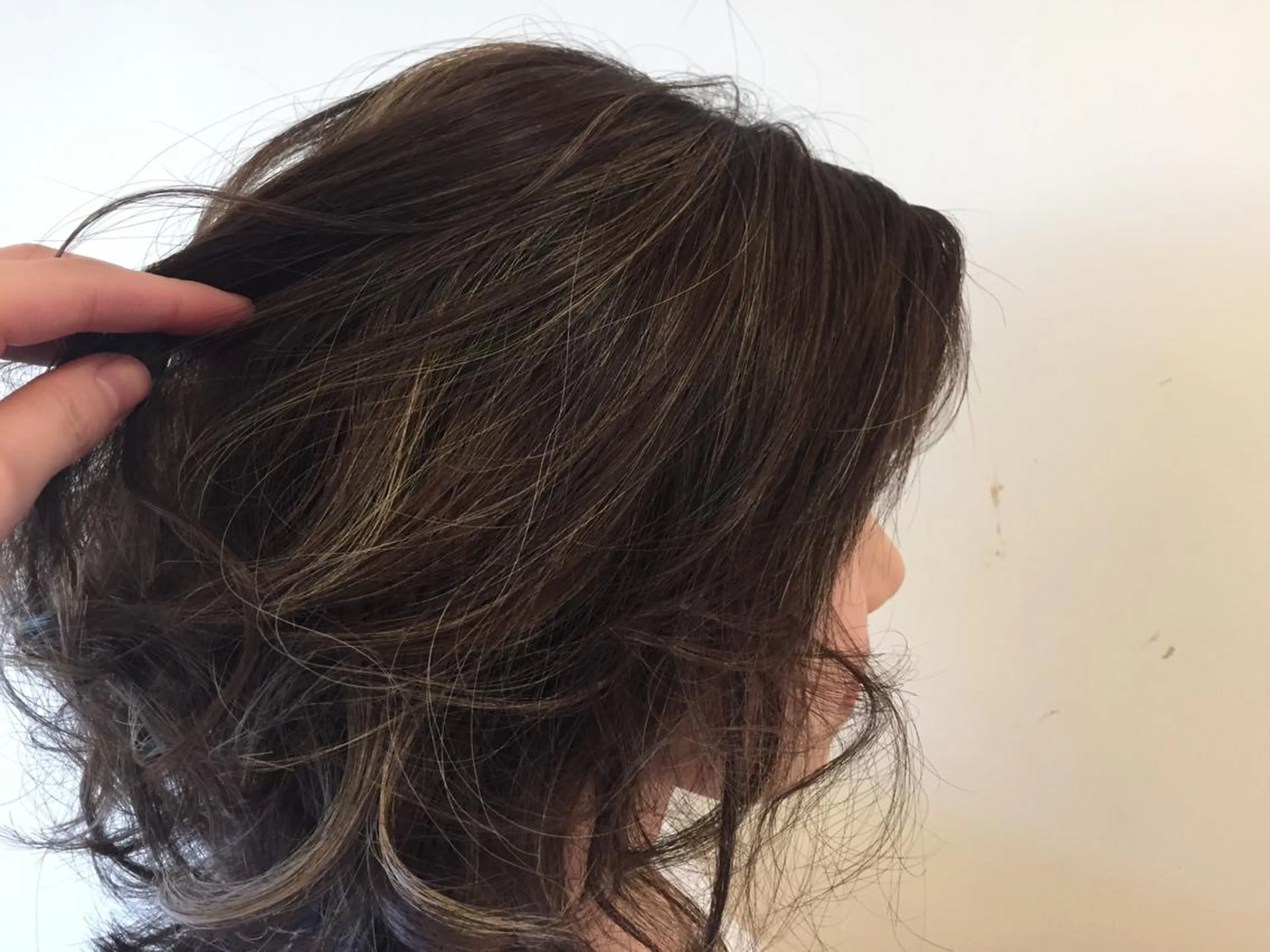 ミディアム カラー ALLY/ あゆみのヘアスタイル