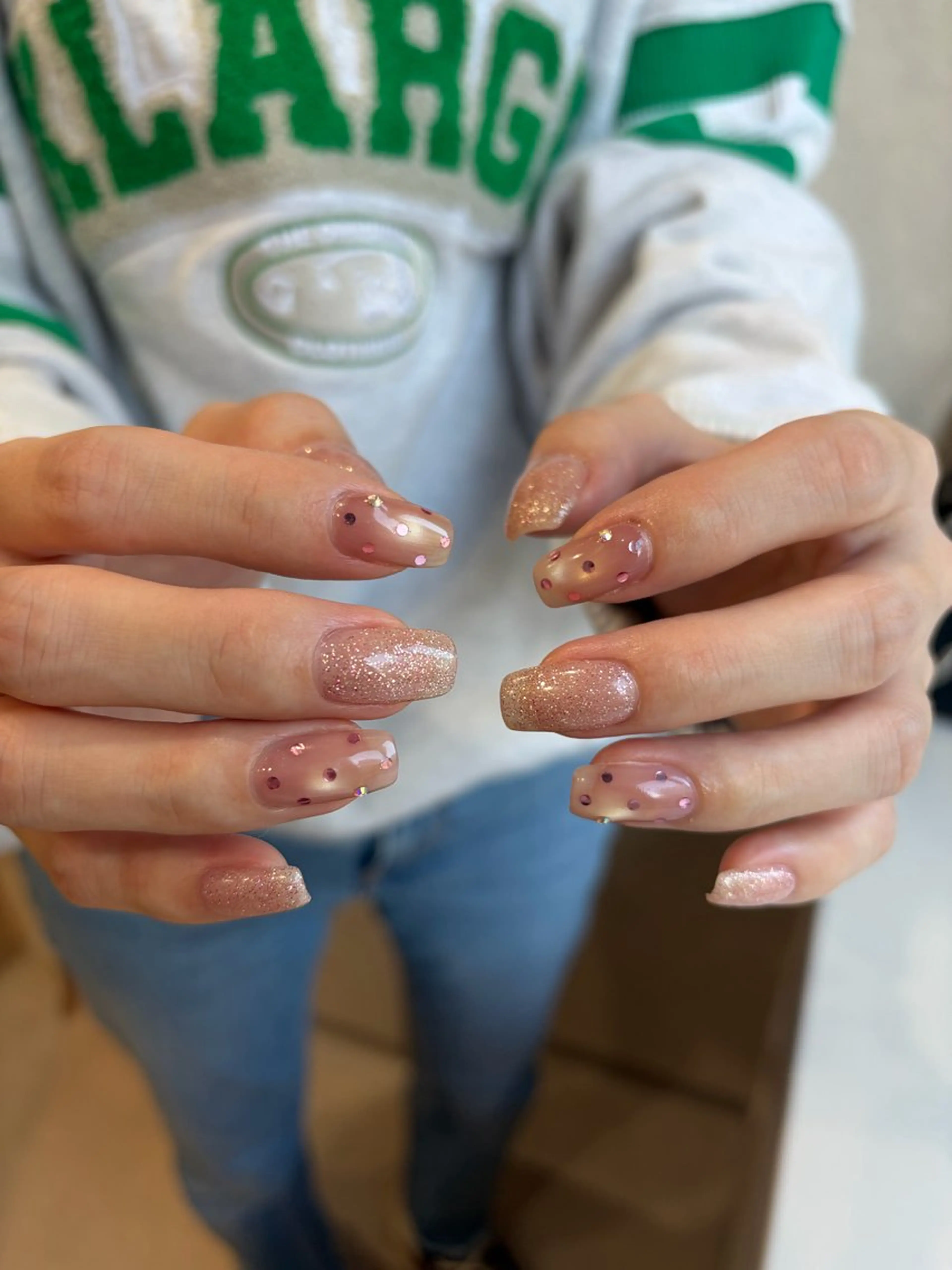 ネイル ドット ハンドネイル NINE_ SAKIのネイルデザイン