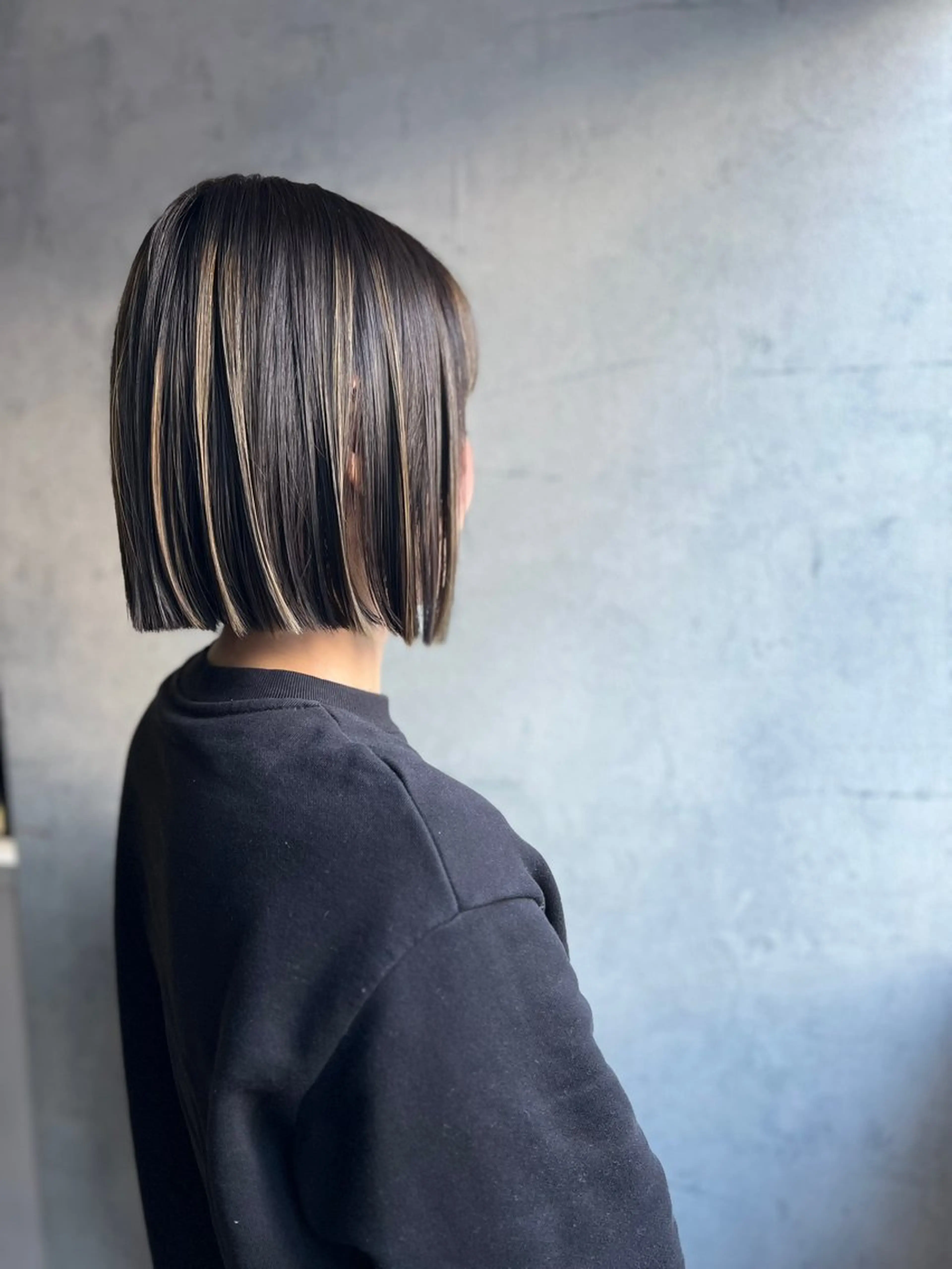 カット　+   ハイライト(ブリーチ込み) ホイル枚数制限なしの写真