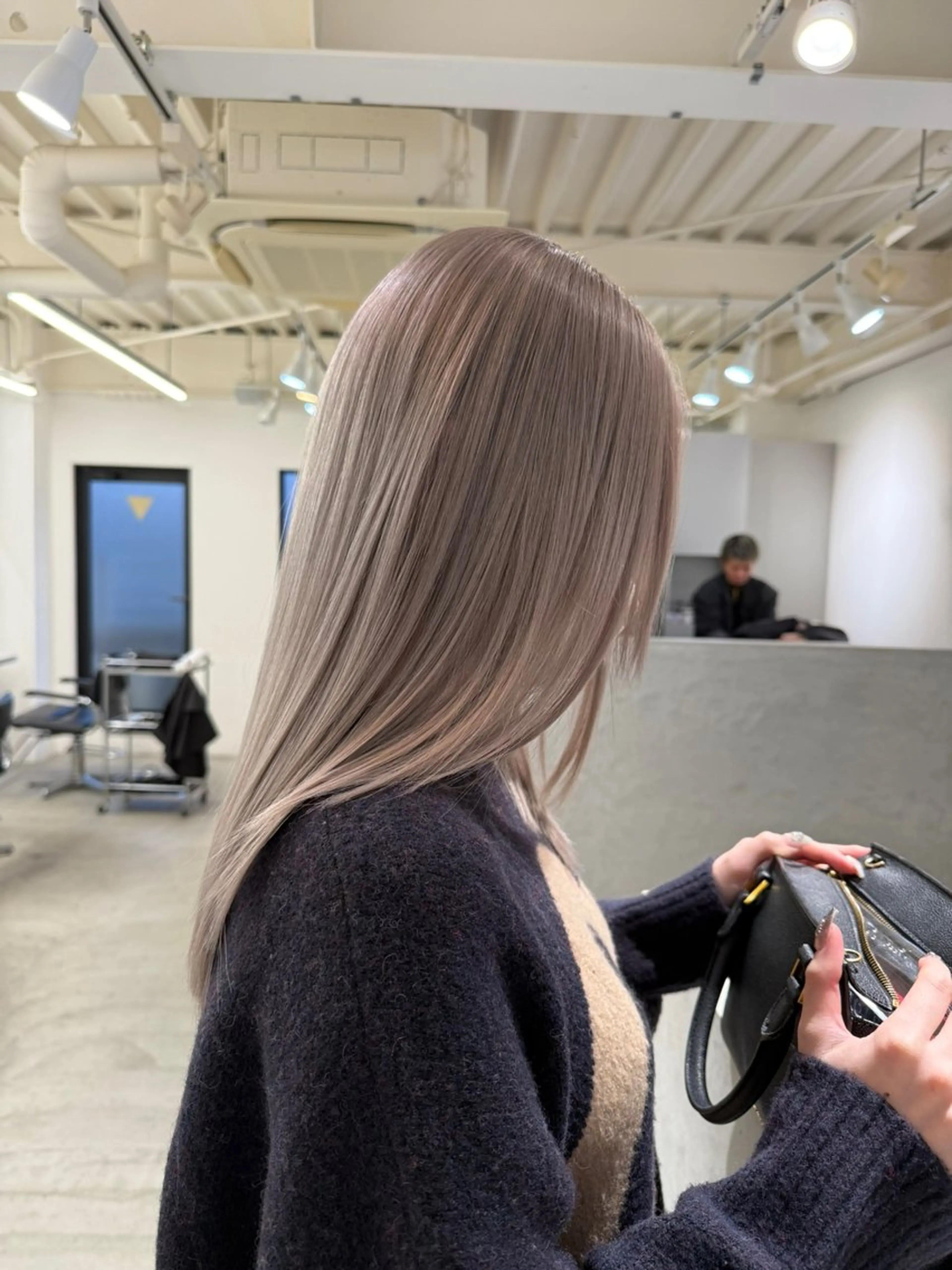 ロング ヘアカラー トリートメント okumura makiのヘアスタイル