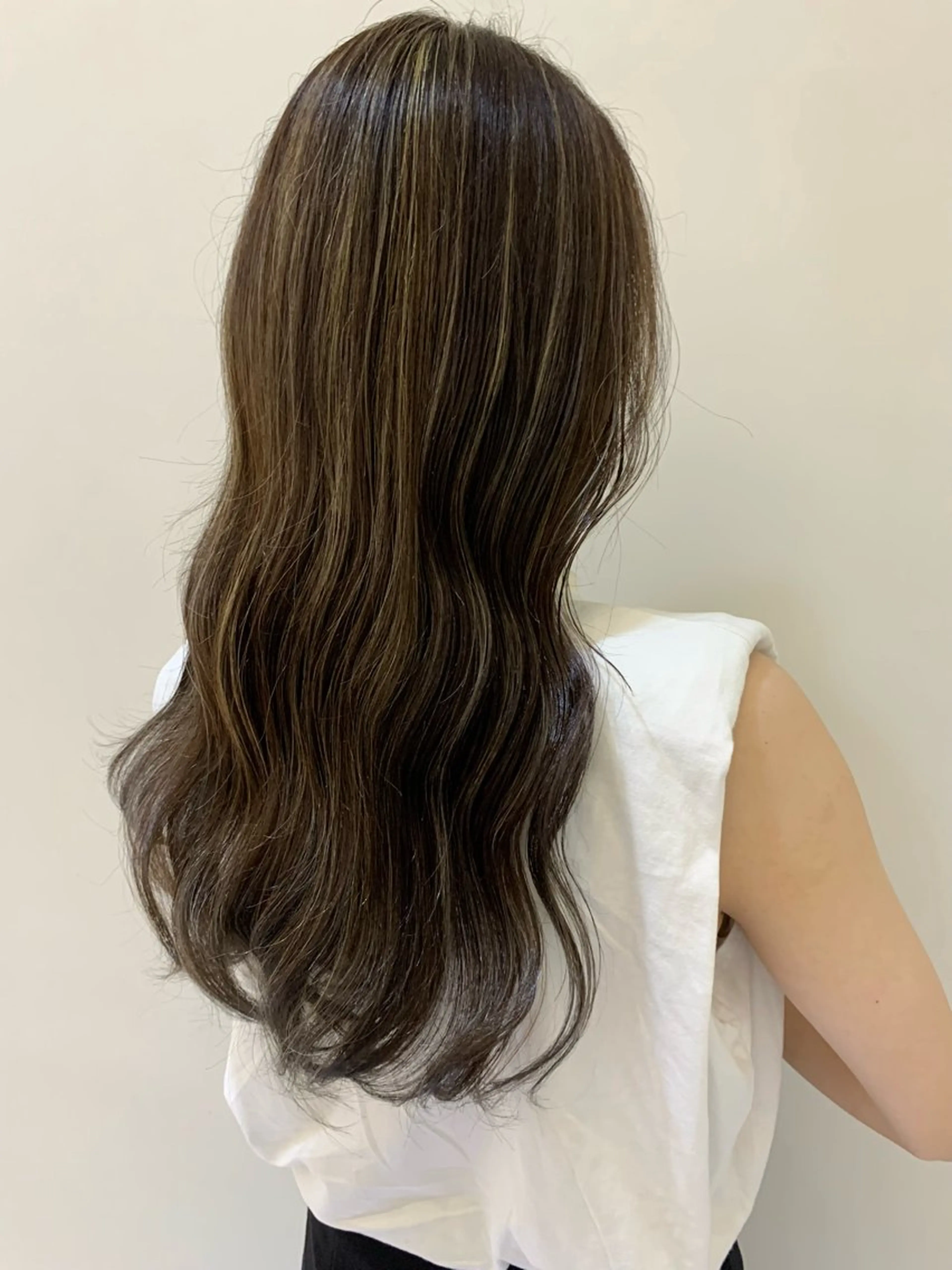 ロング カラー ハイライトカラー ハイライト moeka レイヤー /艶カラー/韓国のヘアスタイル