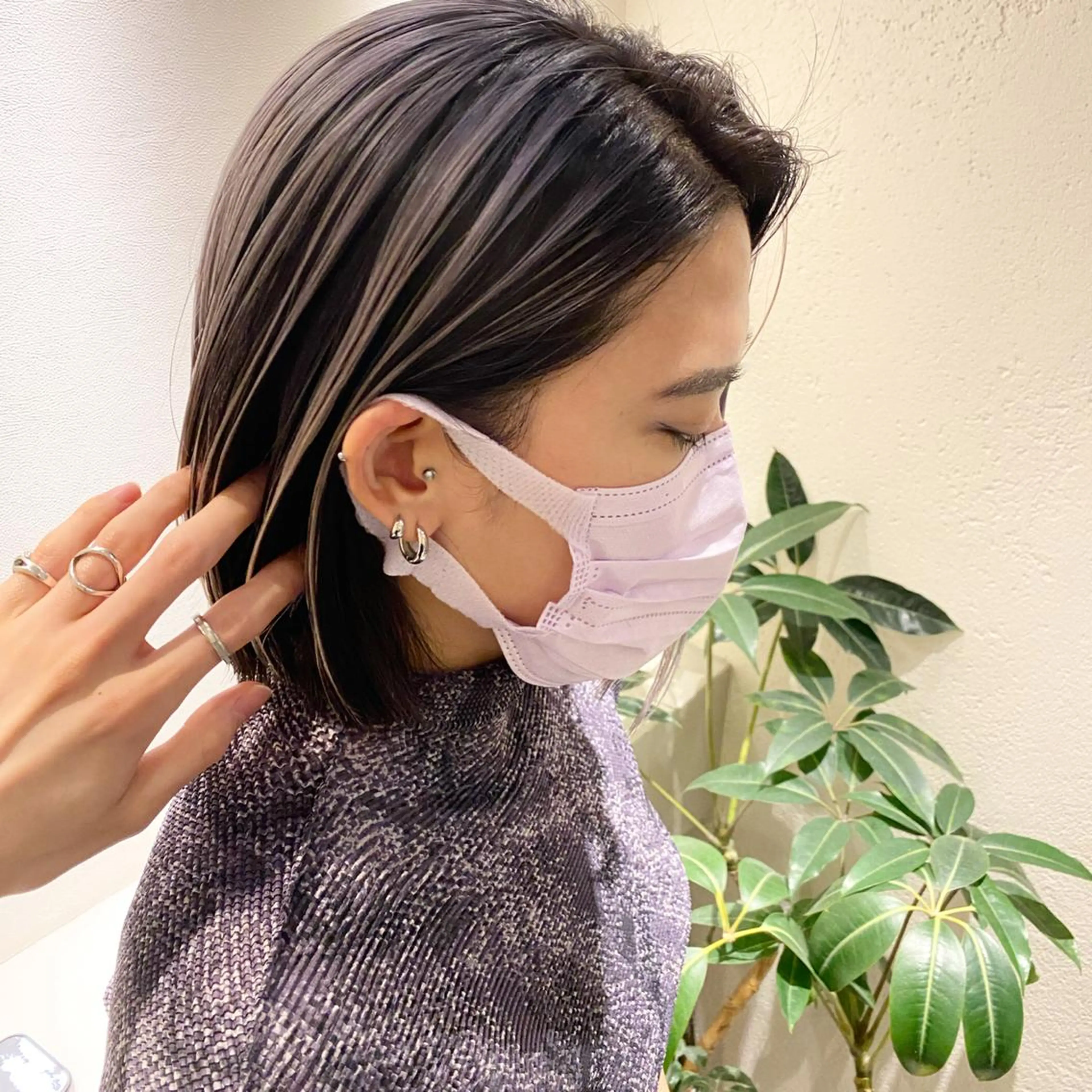 ショート アッシュ ボブ 髪質改善 レイヤーカット ショートヘア カット ヘアカラー ショート〜ミディアム 喜多司のヘアスタイル