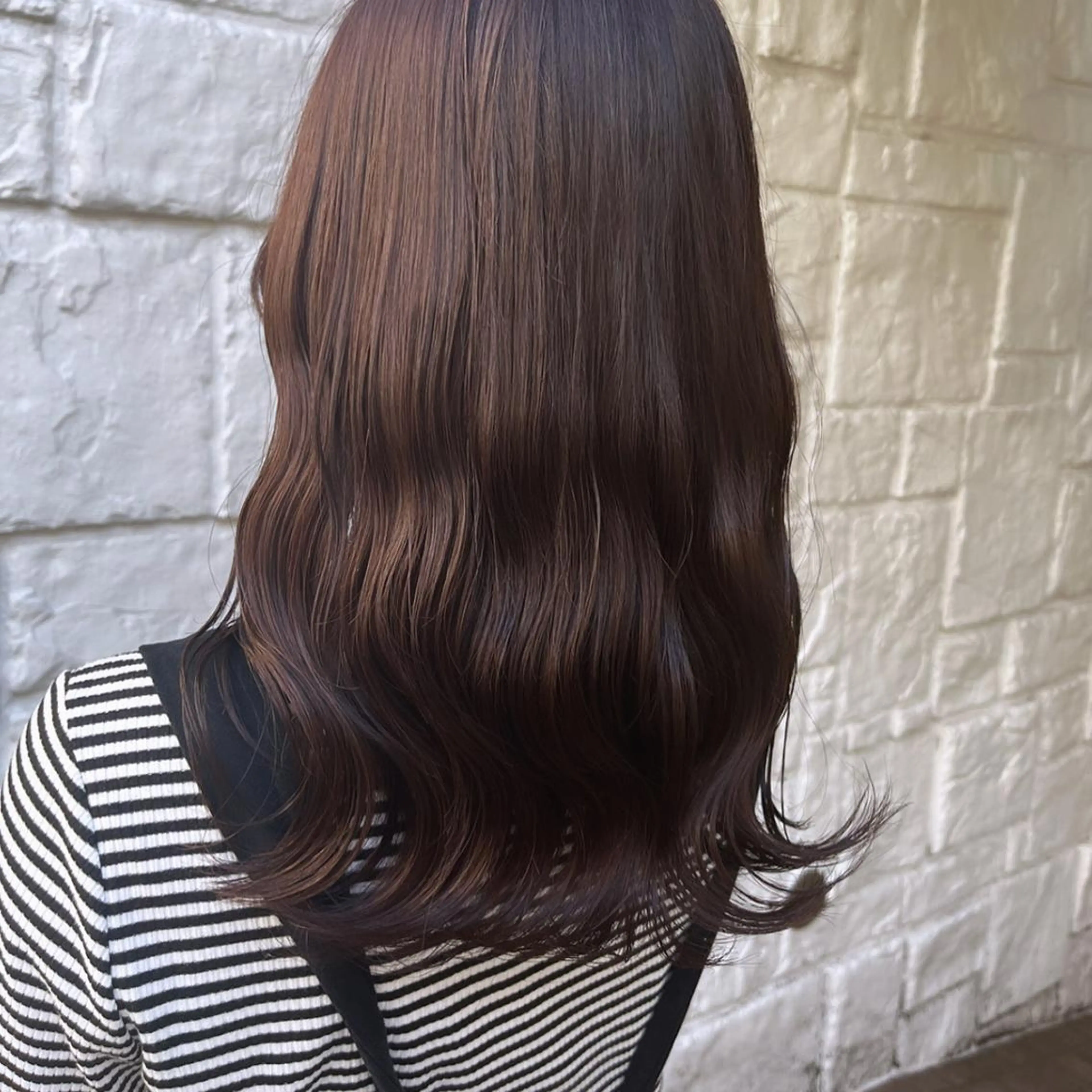 セミロング カラー ブラウンカラー ラベンダーカラー ラベンダーブラウン ヘアカラー トリートメント ヘッドスパ ヘアセット カジュアルを女っぽく 𝗮𝘆𝗮𝗰𝗼のヘアスタイル