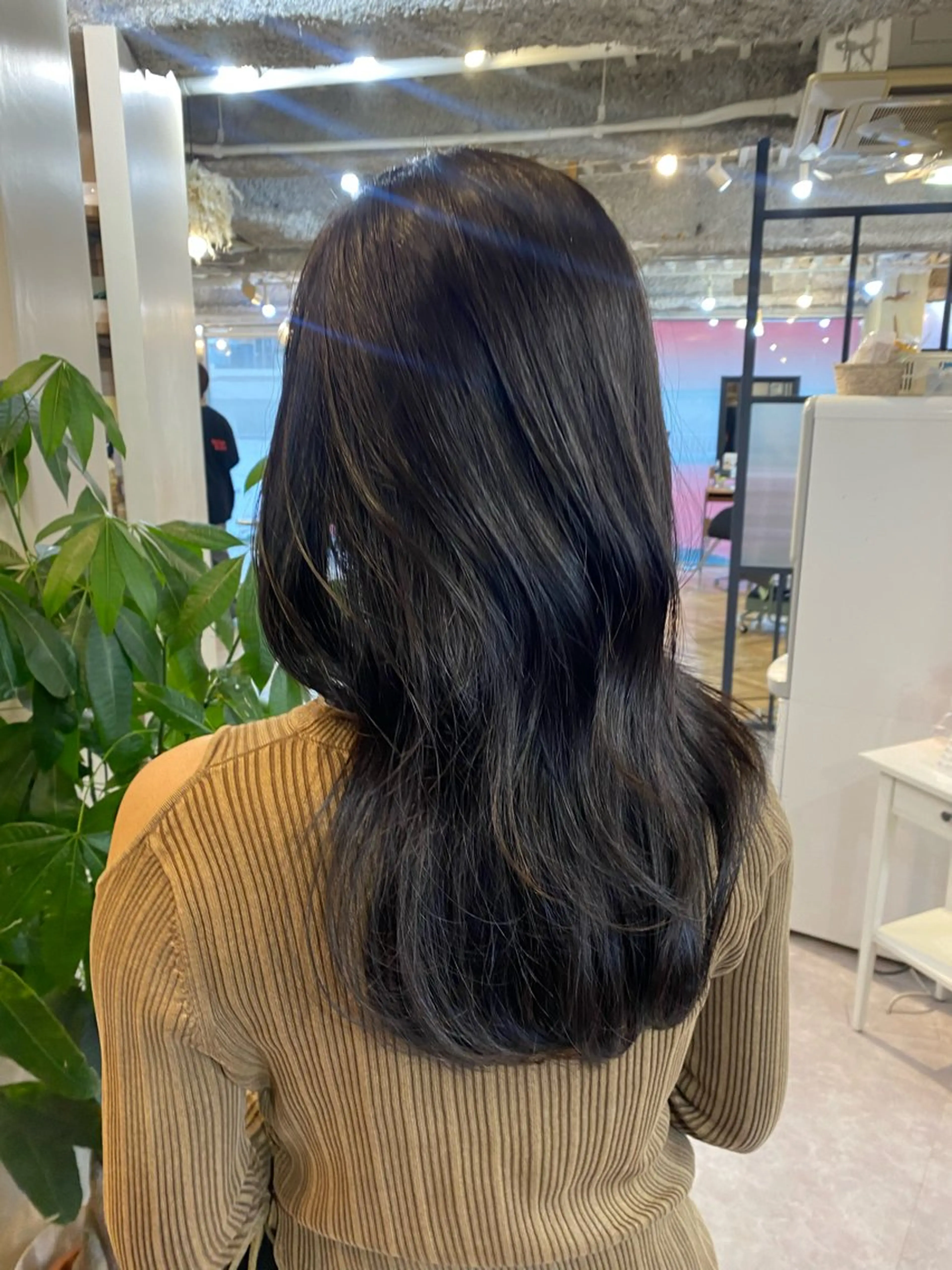 カラー カット ヘアカラー トリートメント ヤスザトアヤノ /レイヤー/オリーブのヘアスタイル