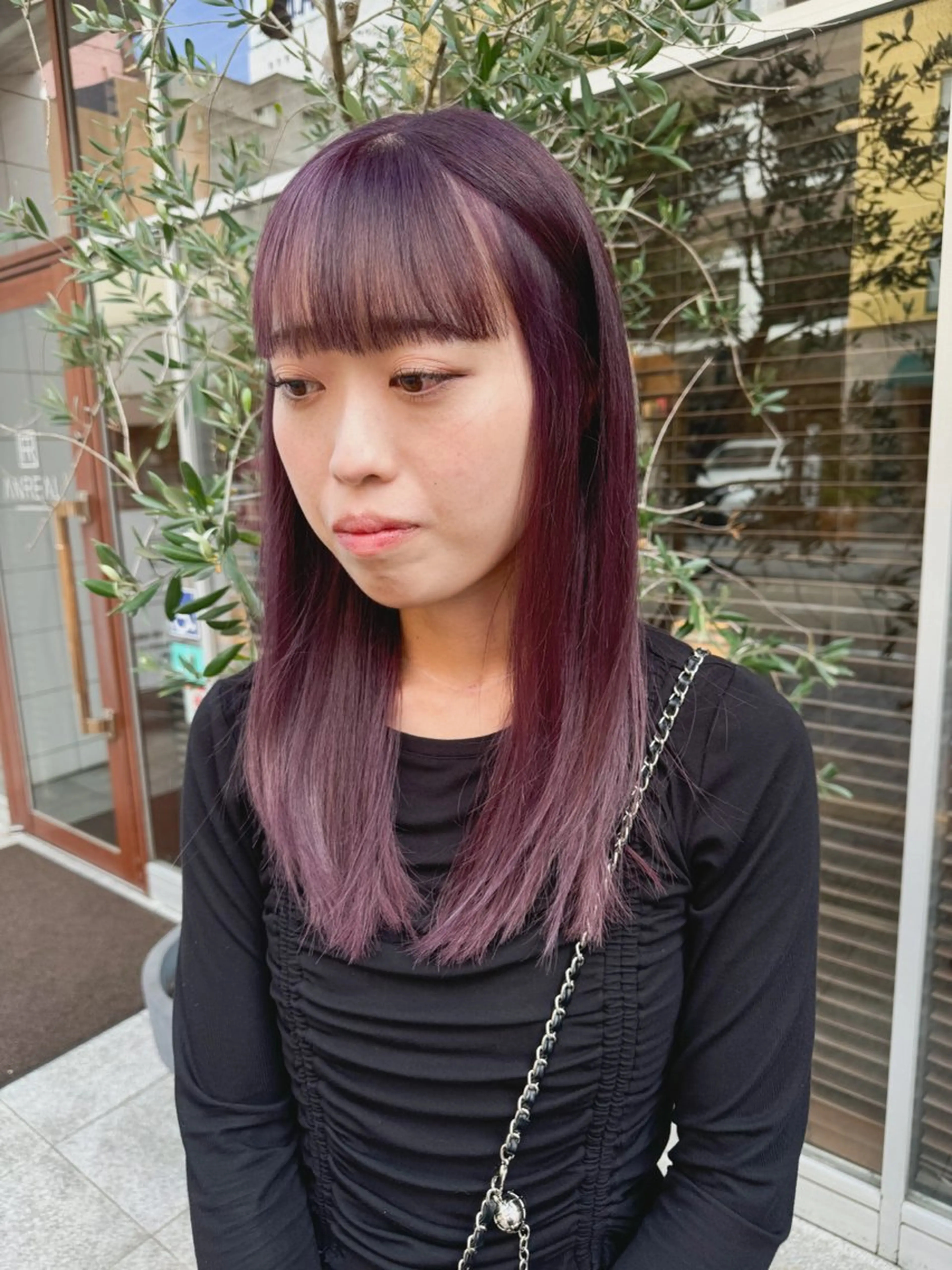 セミロング maika /layer cutのヘアスタイル