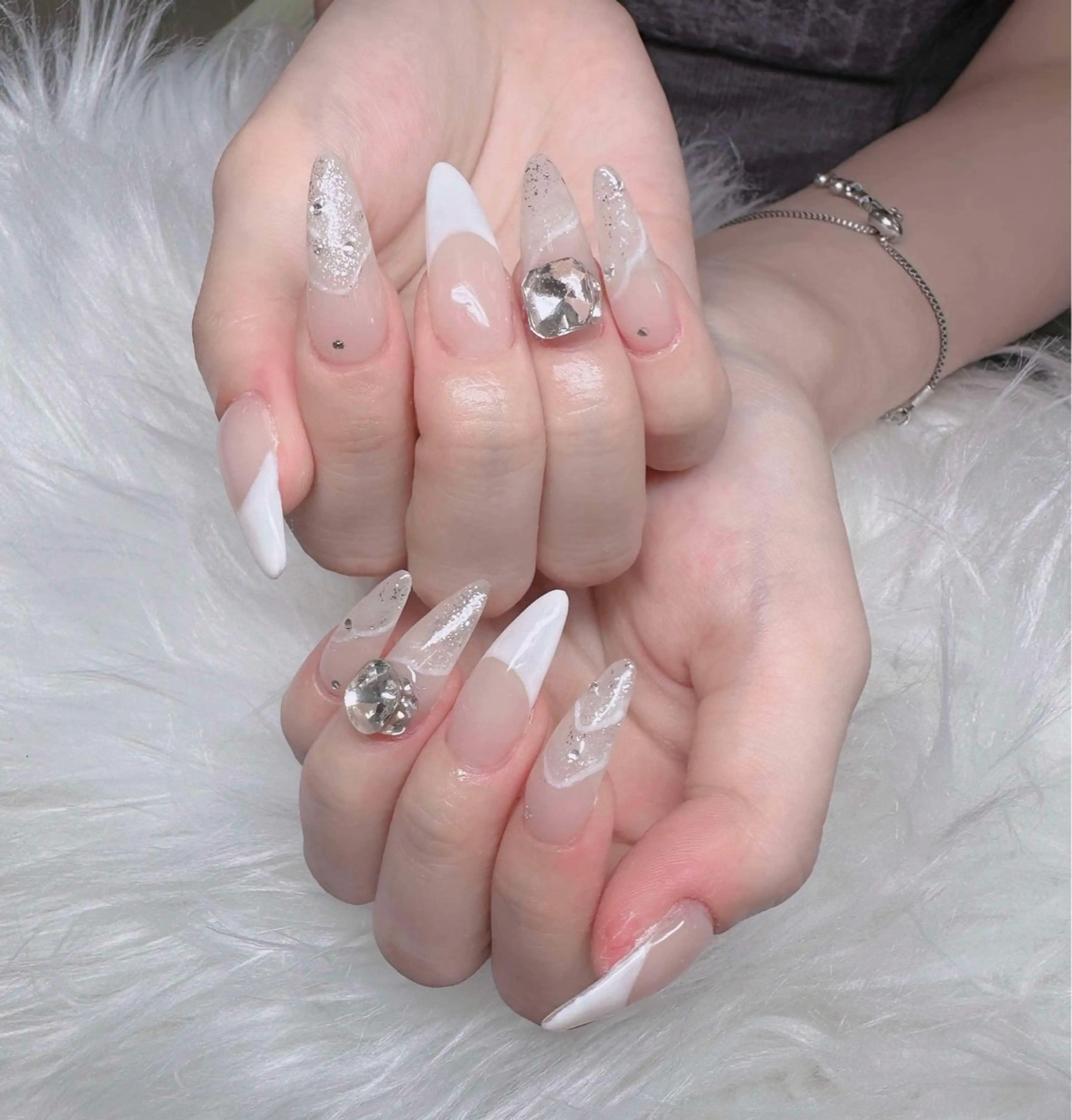 ネイル ジェルネイル 韓国ネイル マグネットネイル ネイルチップ 冬ネイル Lenie Nail Salonのネイルデザイン