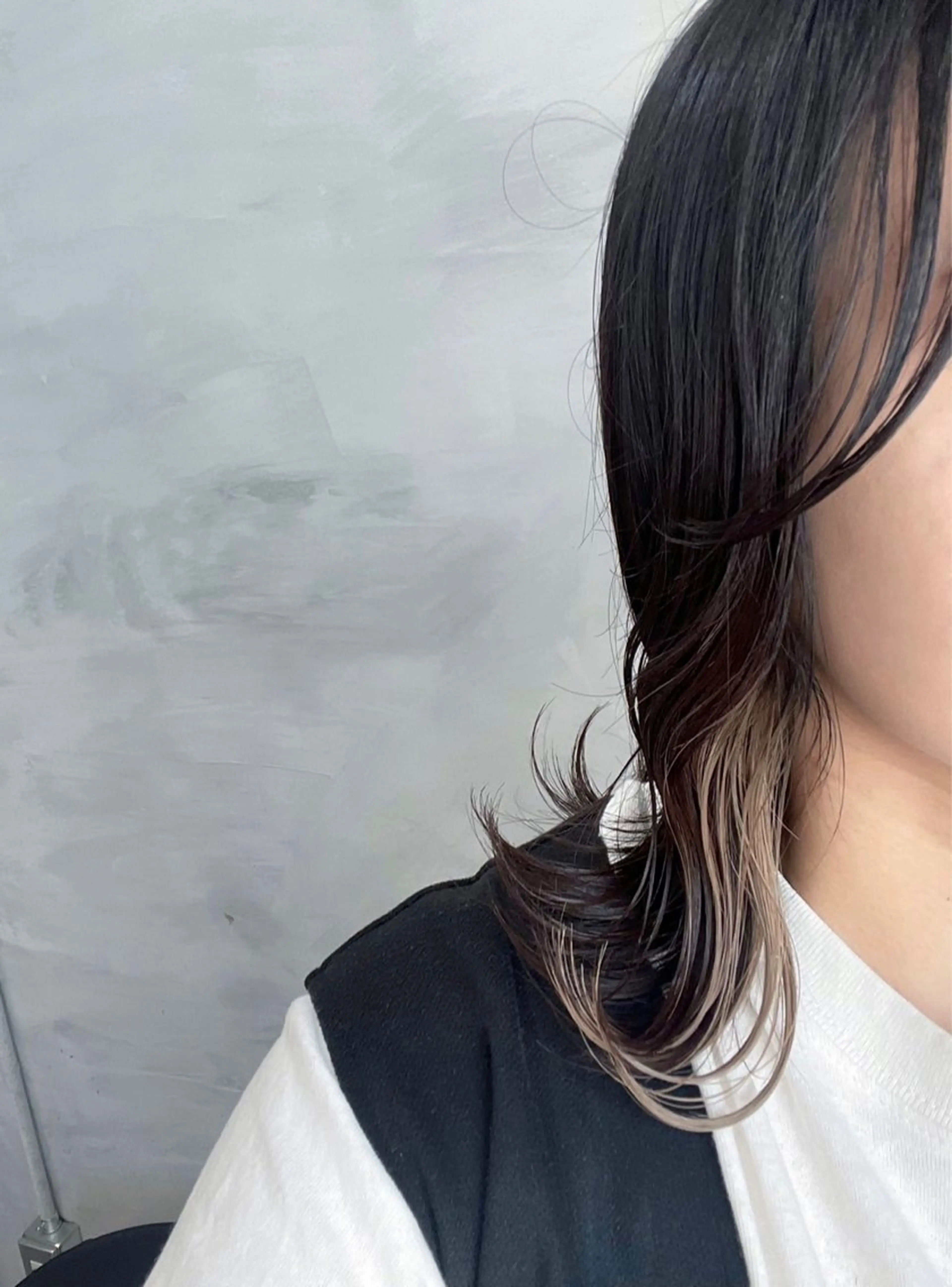 ミディアム カラー 中川 もえか【明石】のヘアスタイル