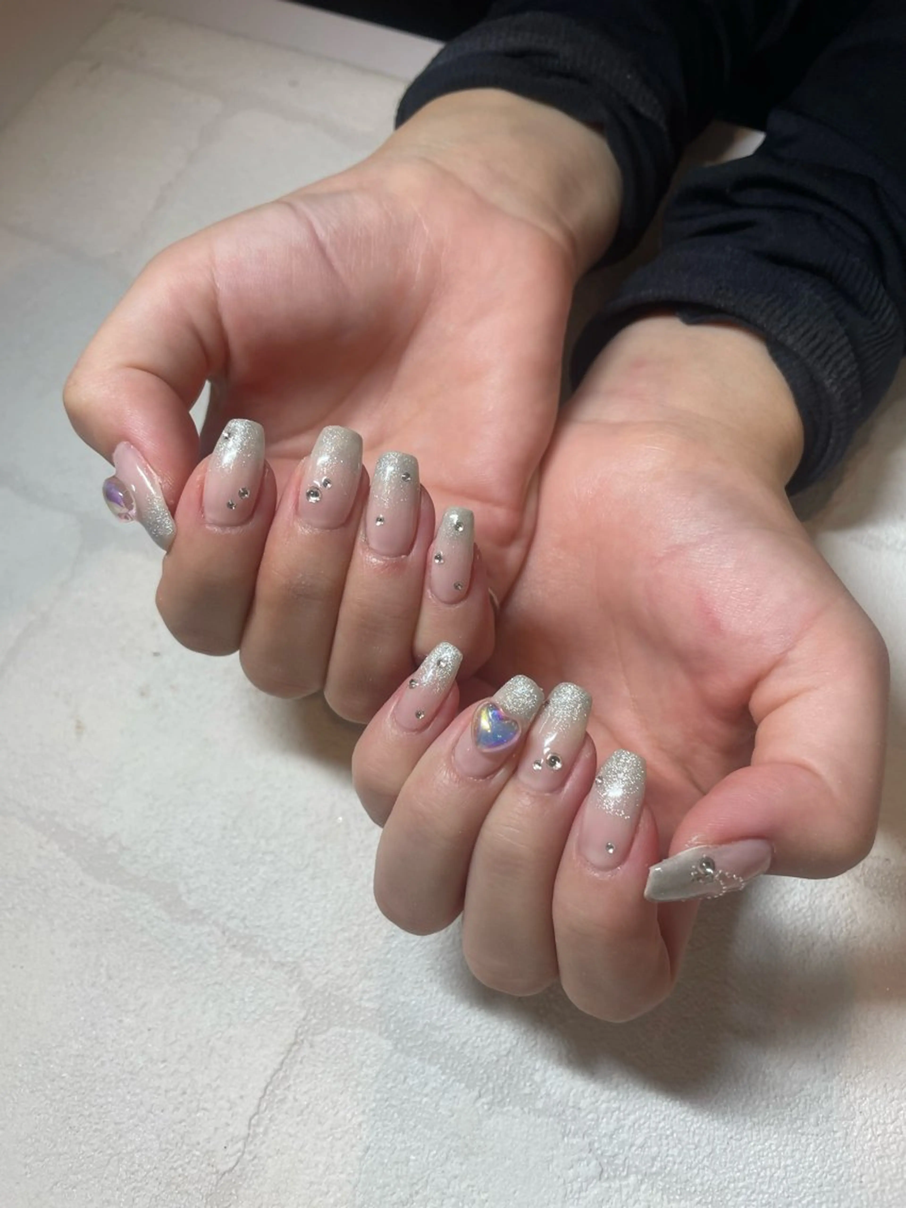 ネイル ハンドネイル アイラッシュサロン クラル CURAR茅 ヶ崎店所属・CURAR茅ヶ崎店/ kiora🧸🧡のネイルデザイン