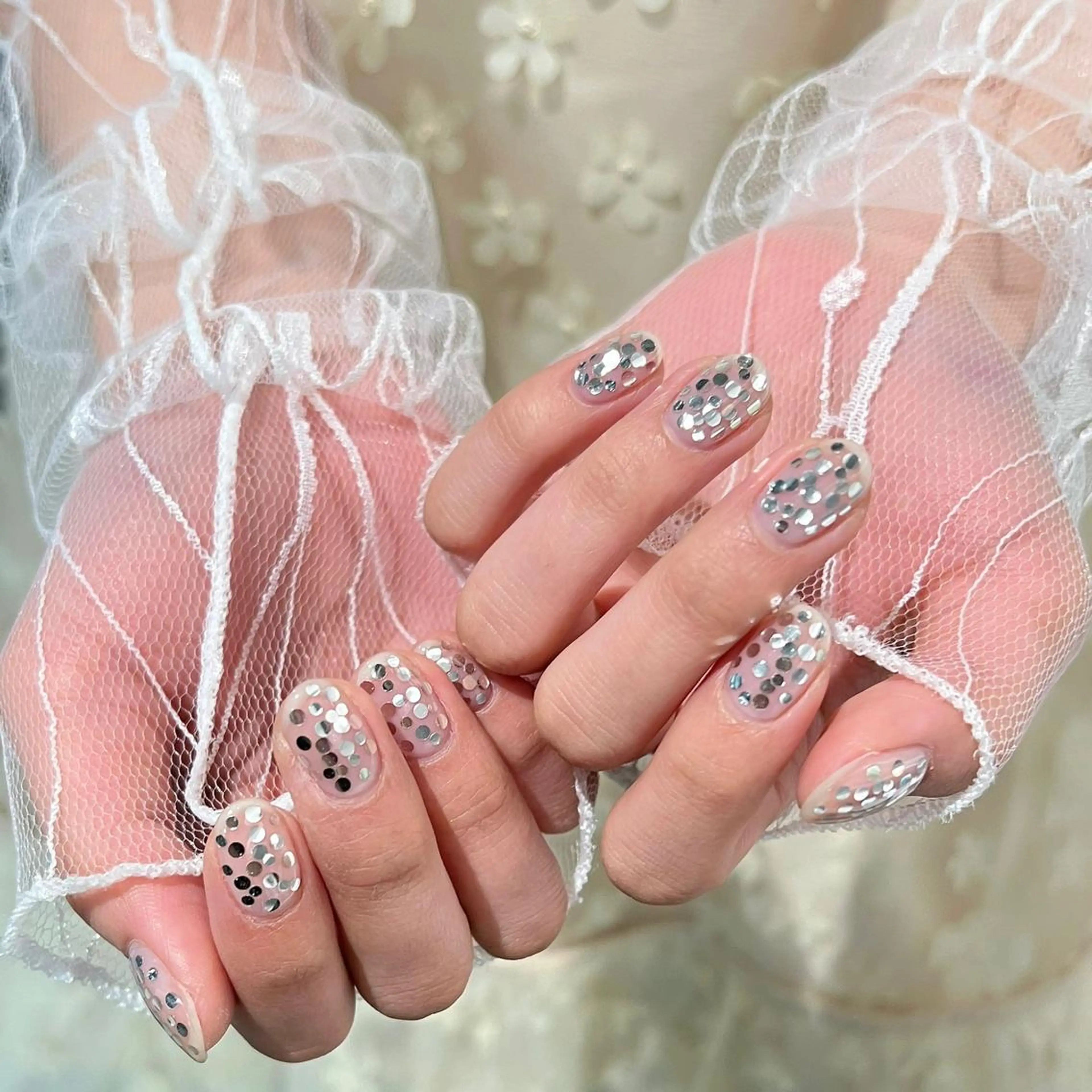 ネイル 卒業式 持ち込み Nico所属・Nico🌛 Karenのネイルデザイン