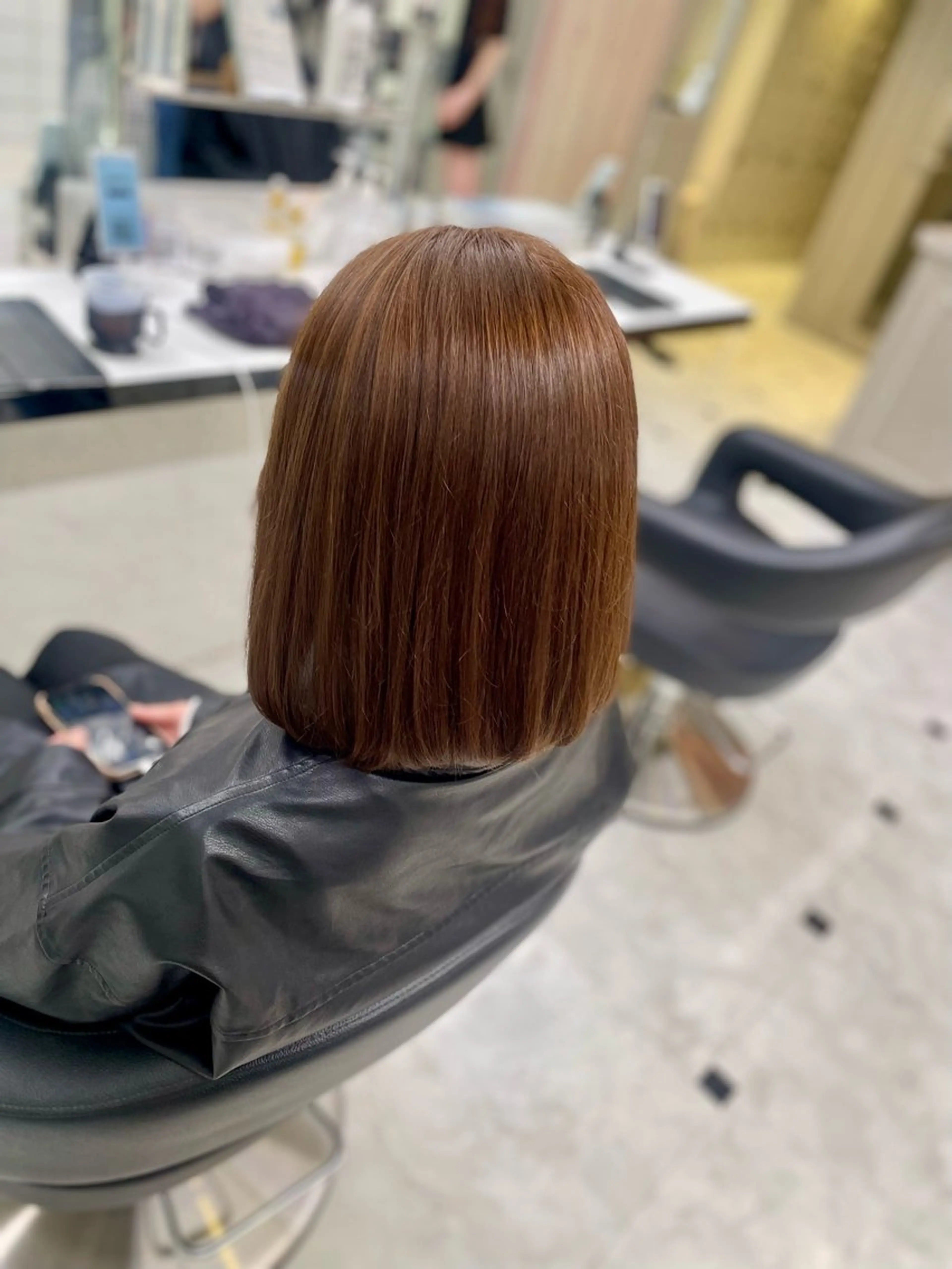 ミディアム カット 縮毛矯正 うる艶トレンドヘア 🕊️上野BABYのヘアスタイル