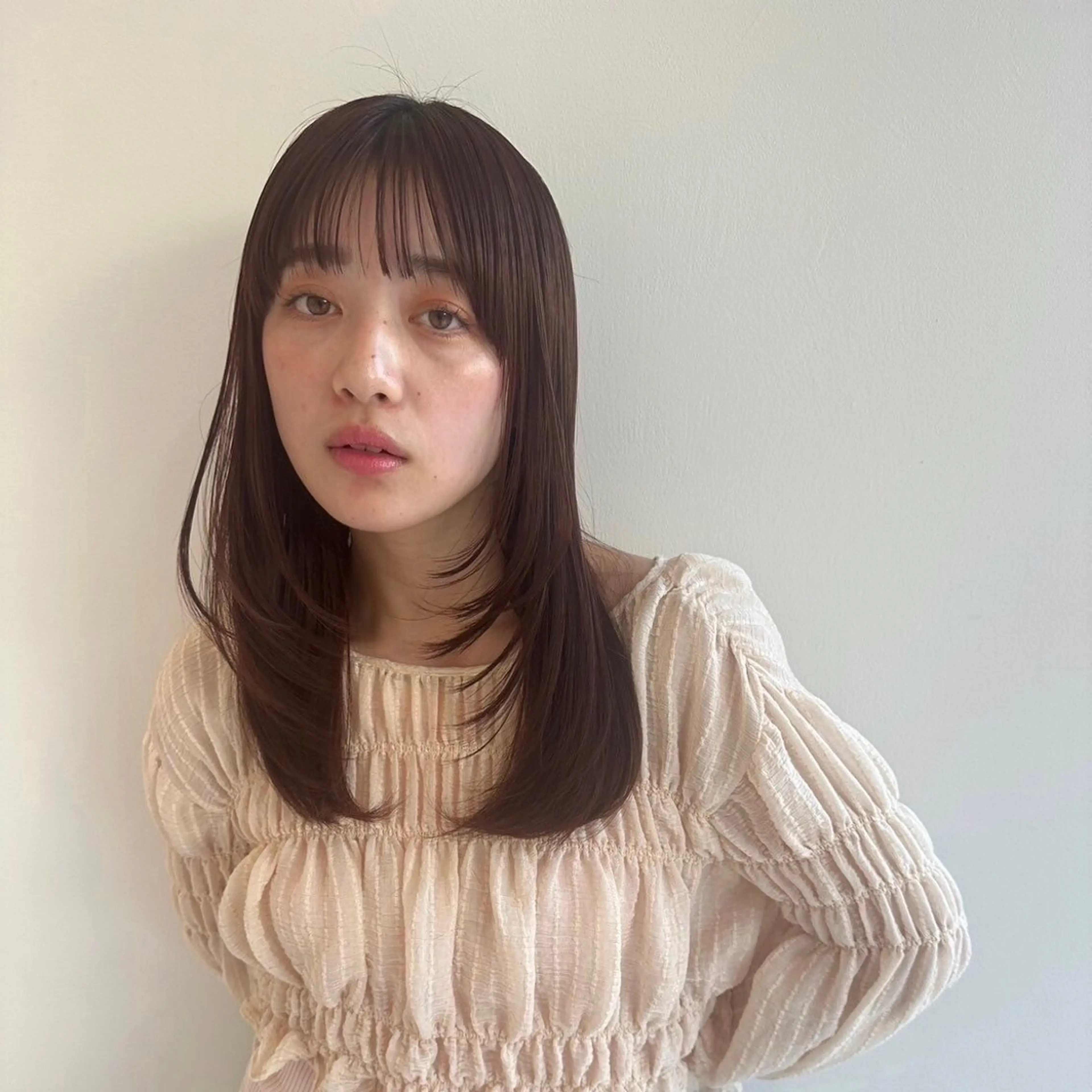 ロング カラー ヘアアレンジ レイヤーカット REBECCA byCURACIONのヘアスタイル