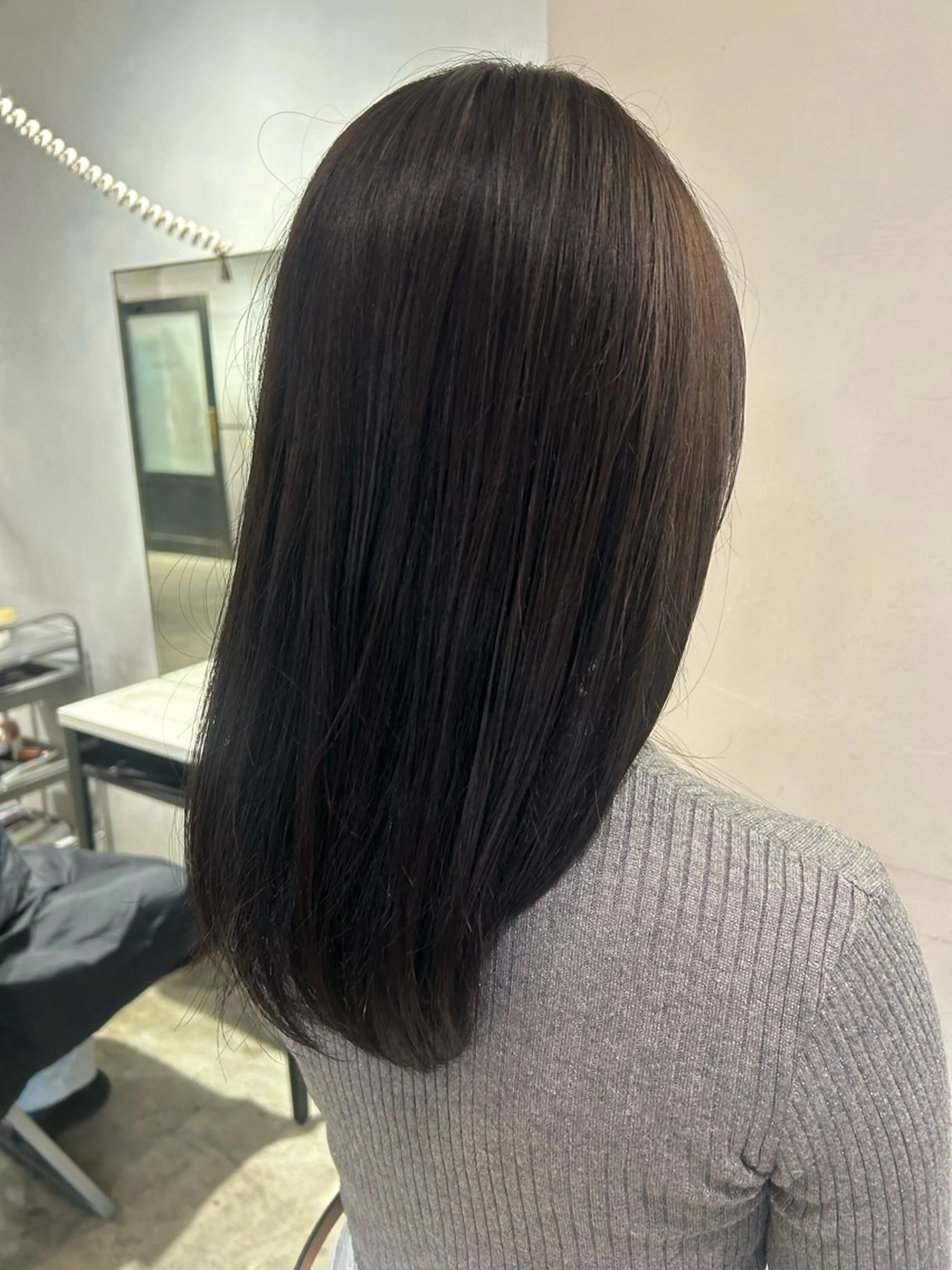 セミロング カラー ITbyALBUM藤沢店所属・IT by ALBUM立川のヘアスタイル