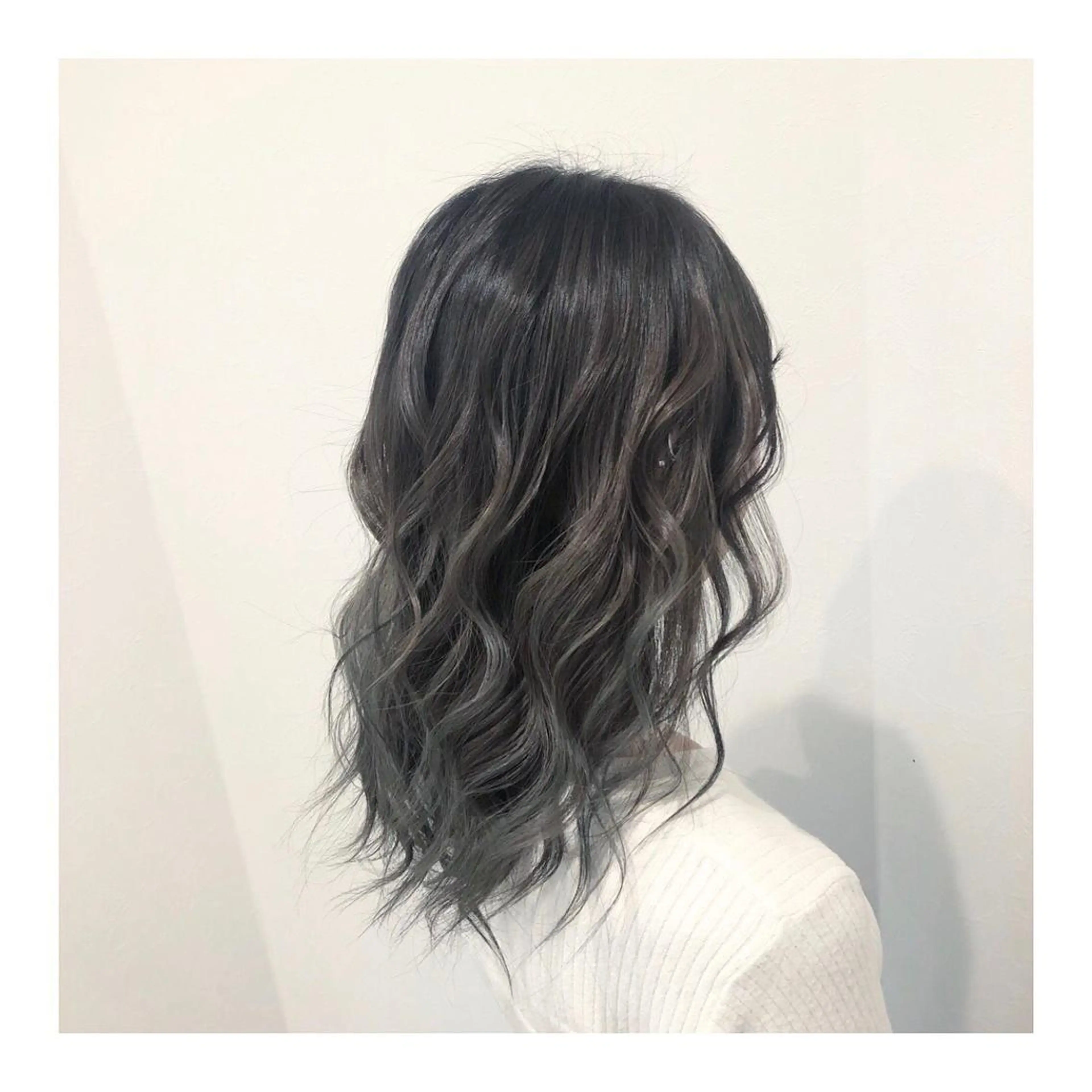 セミロング カラー デザインカラー グラデーションカラー 無料カットモデル募集 BLINK京橋店のヘアスタイル