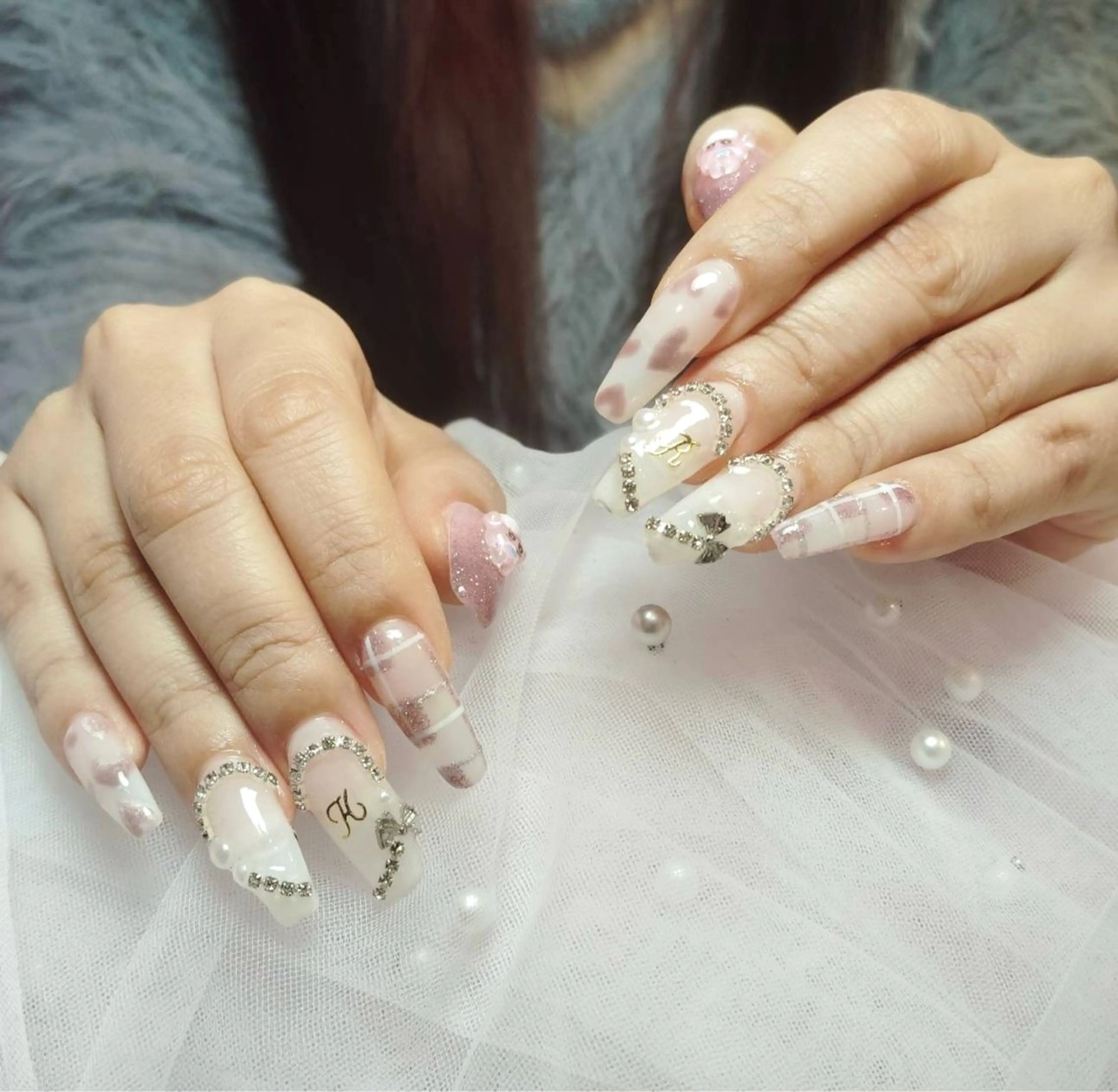 ネイル バレンタイン ハンドネイル PINKY nail所属・ピンキー 池田公園店のネイルデザイン