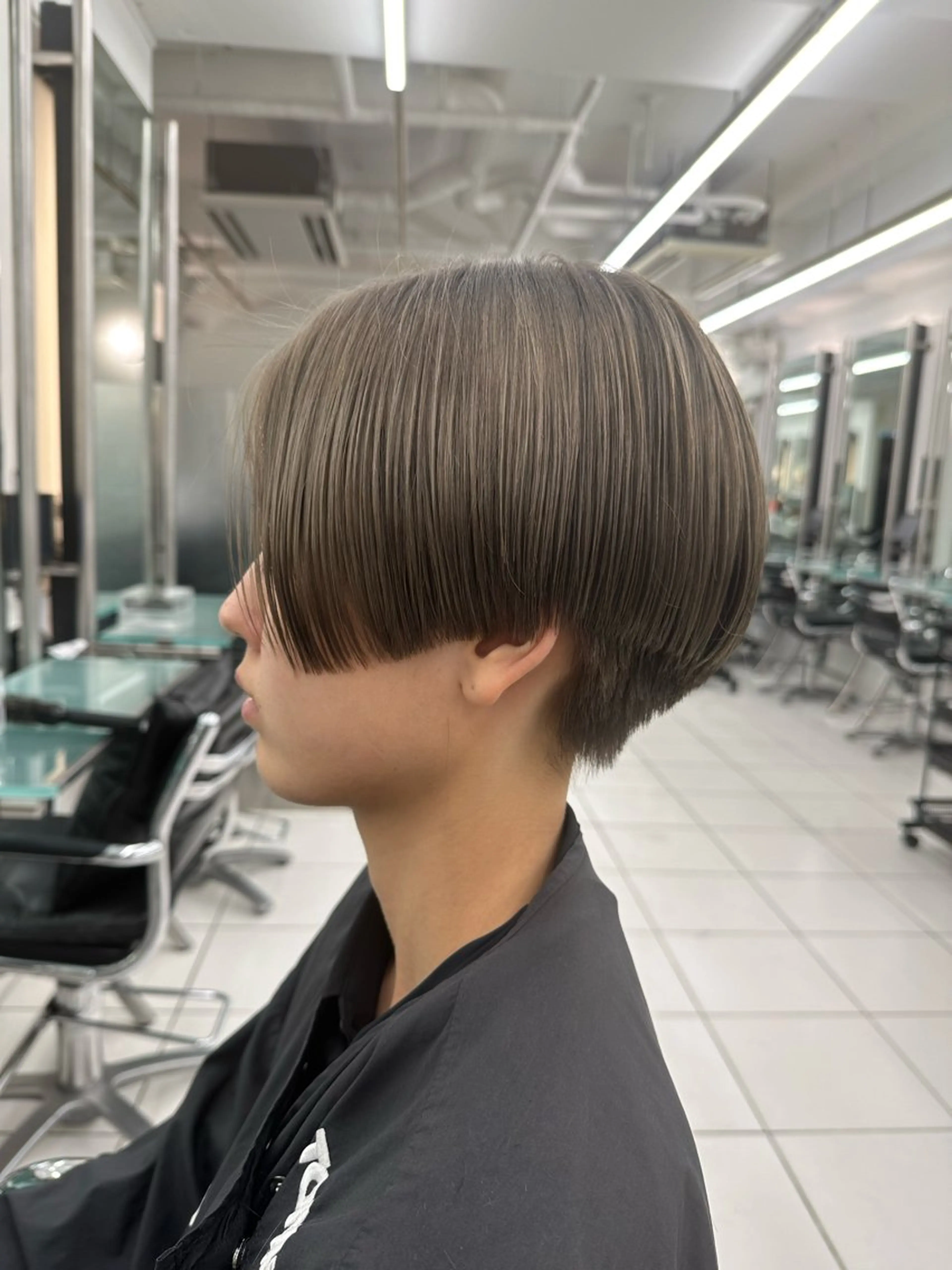 ショート 高橋 沙央のヘアスタイル
