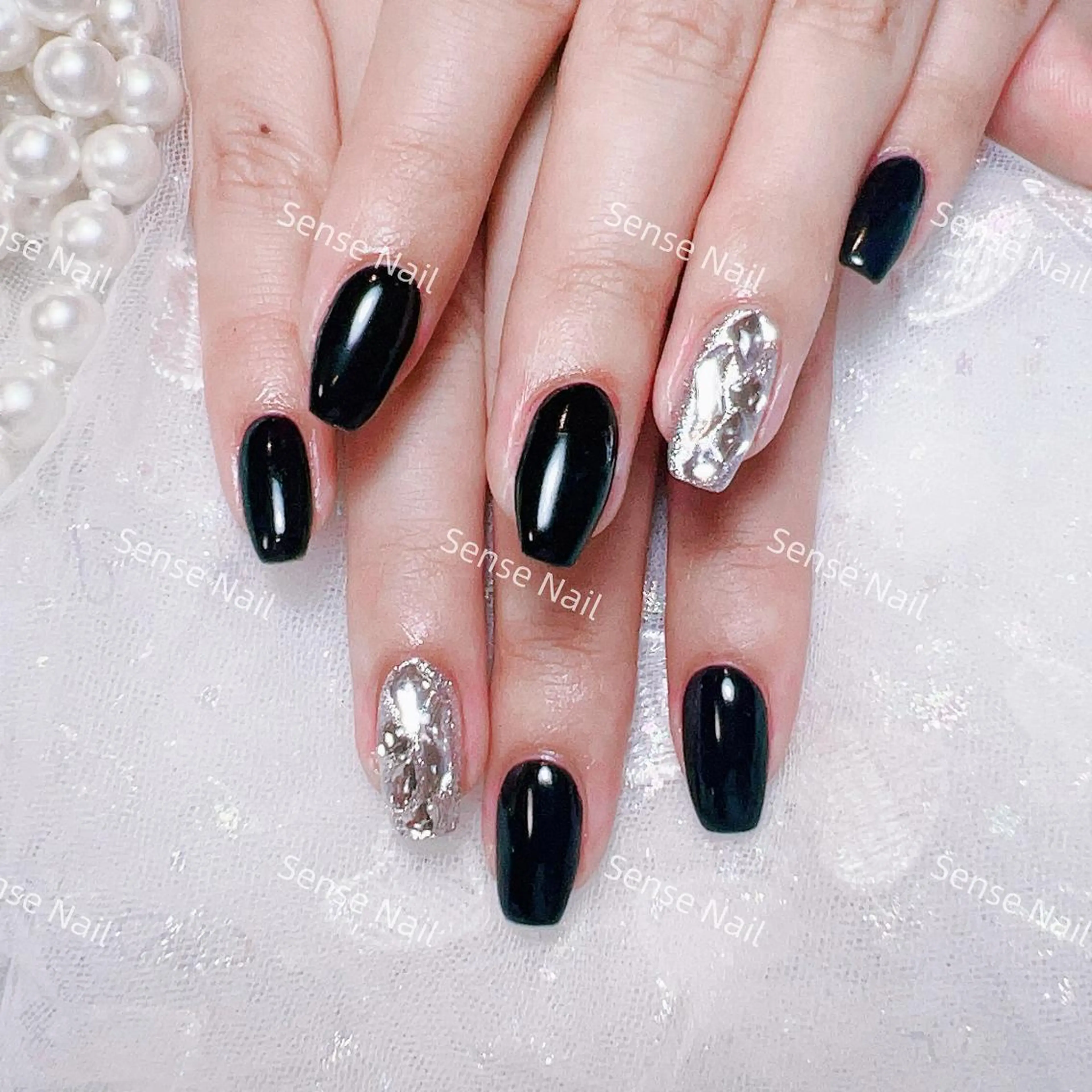 ネイル ハンドネイル ハンドケア Yukiko 🌙のネイルデザイン