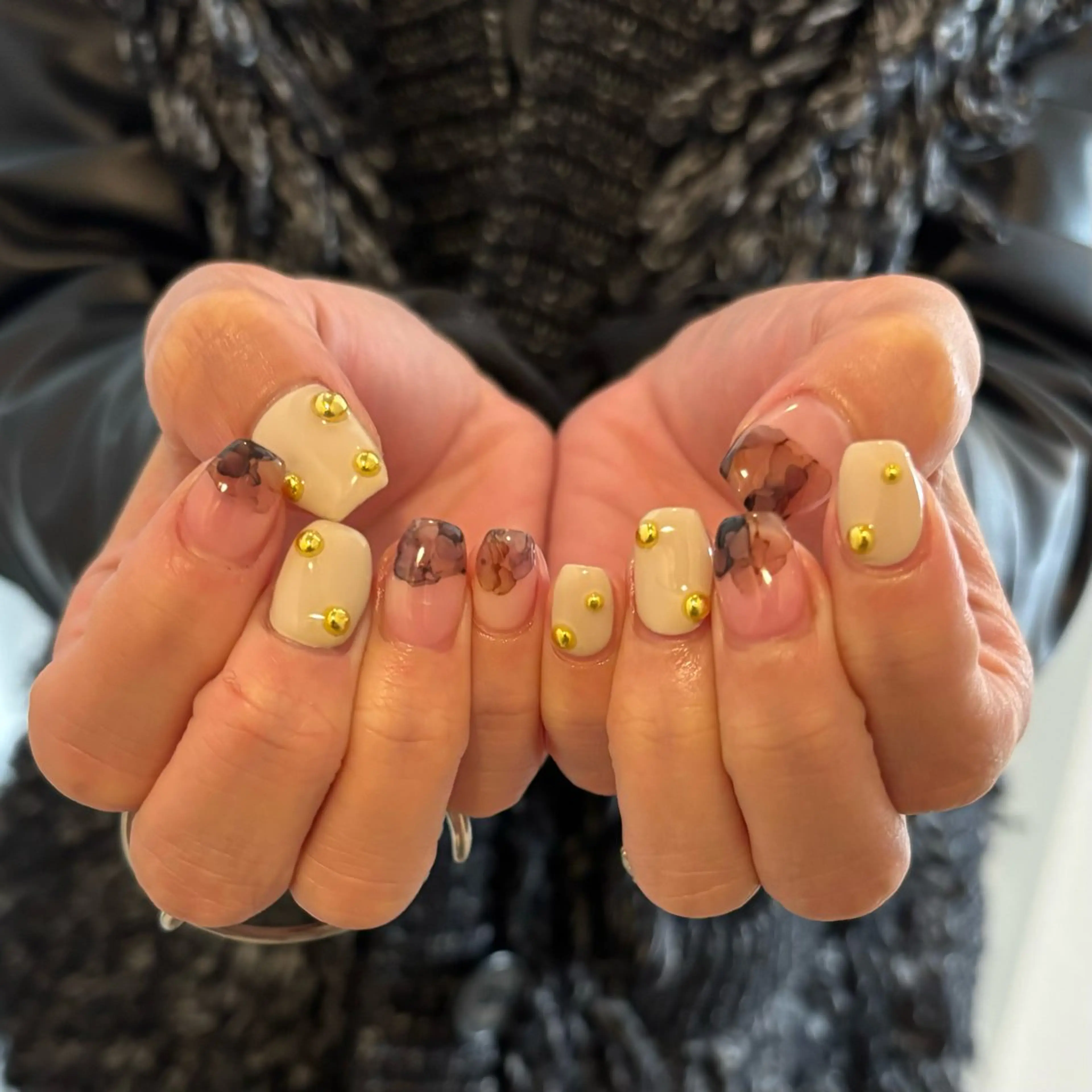 ネイル ニュアンスネイル LYLY yukiのネイルデザイン