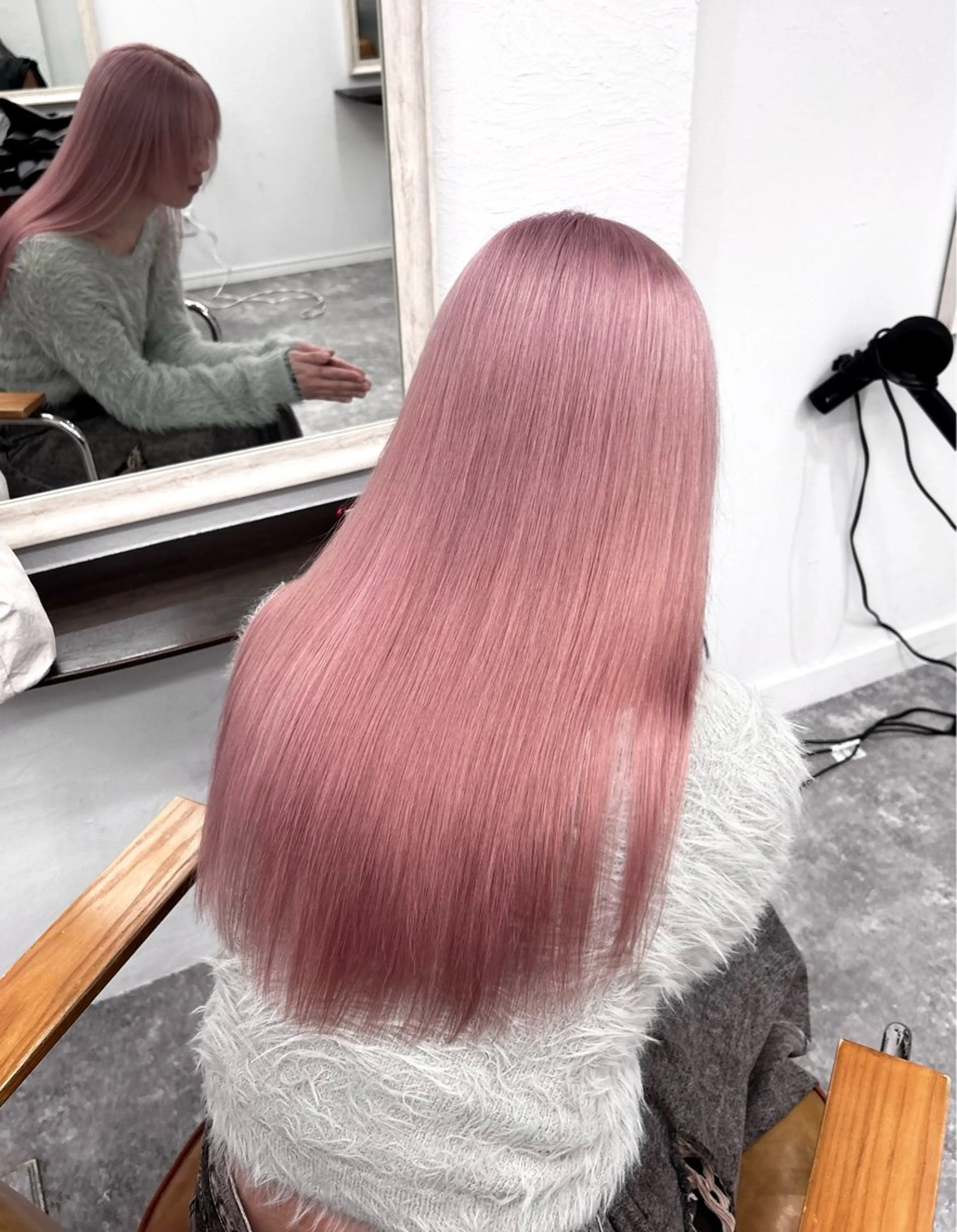 複雑履歴さん必見！他店ブリーチムラ修正✨「今1番ダメージレスなエフェクトブリーチ使用」の写真